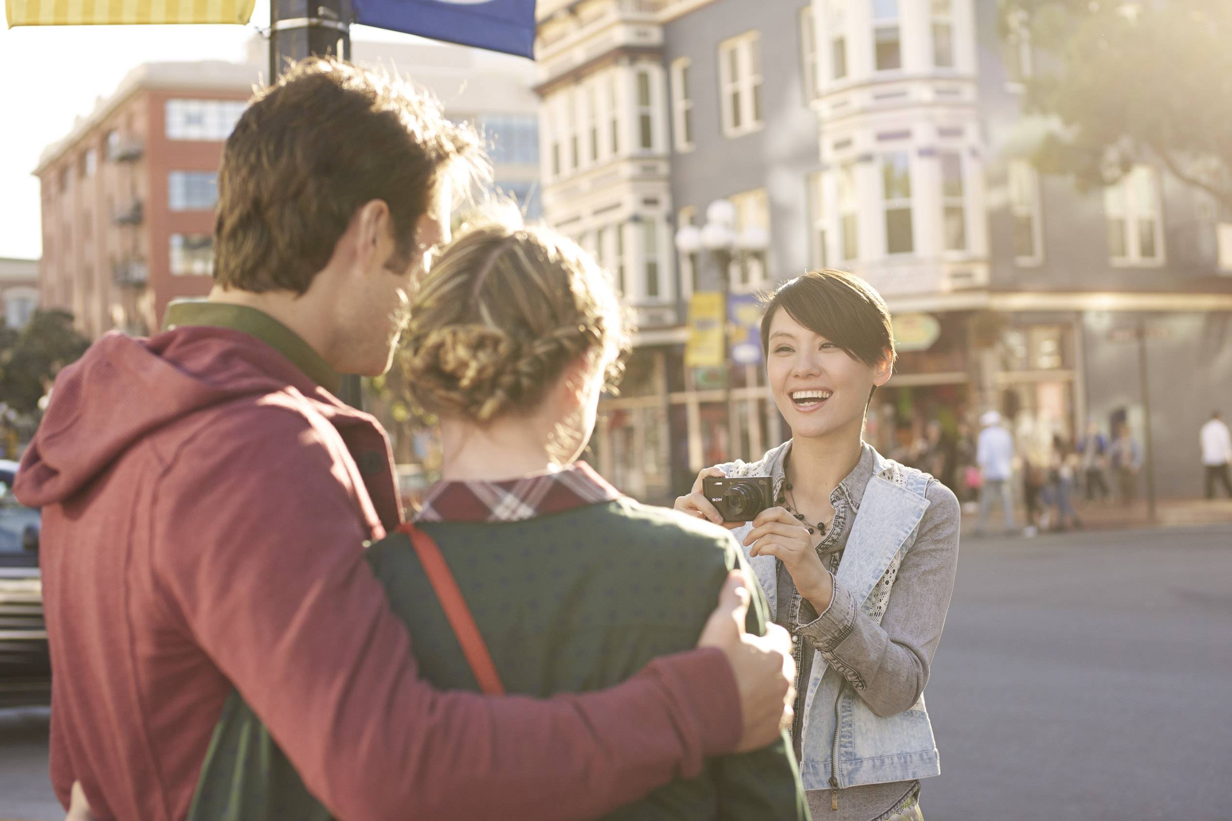 Sony Cyber-Shot DSC-WX350B Digitalkamera 18.2 Megapixel Opt. Zoom: 20 x Schwarz Full HD Video, WiFi