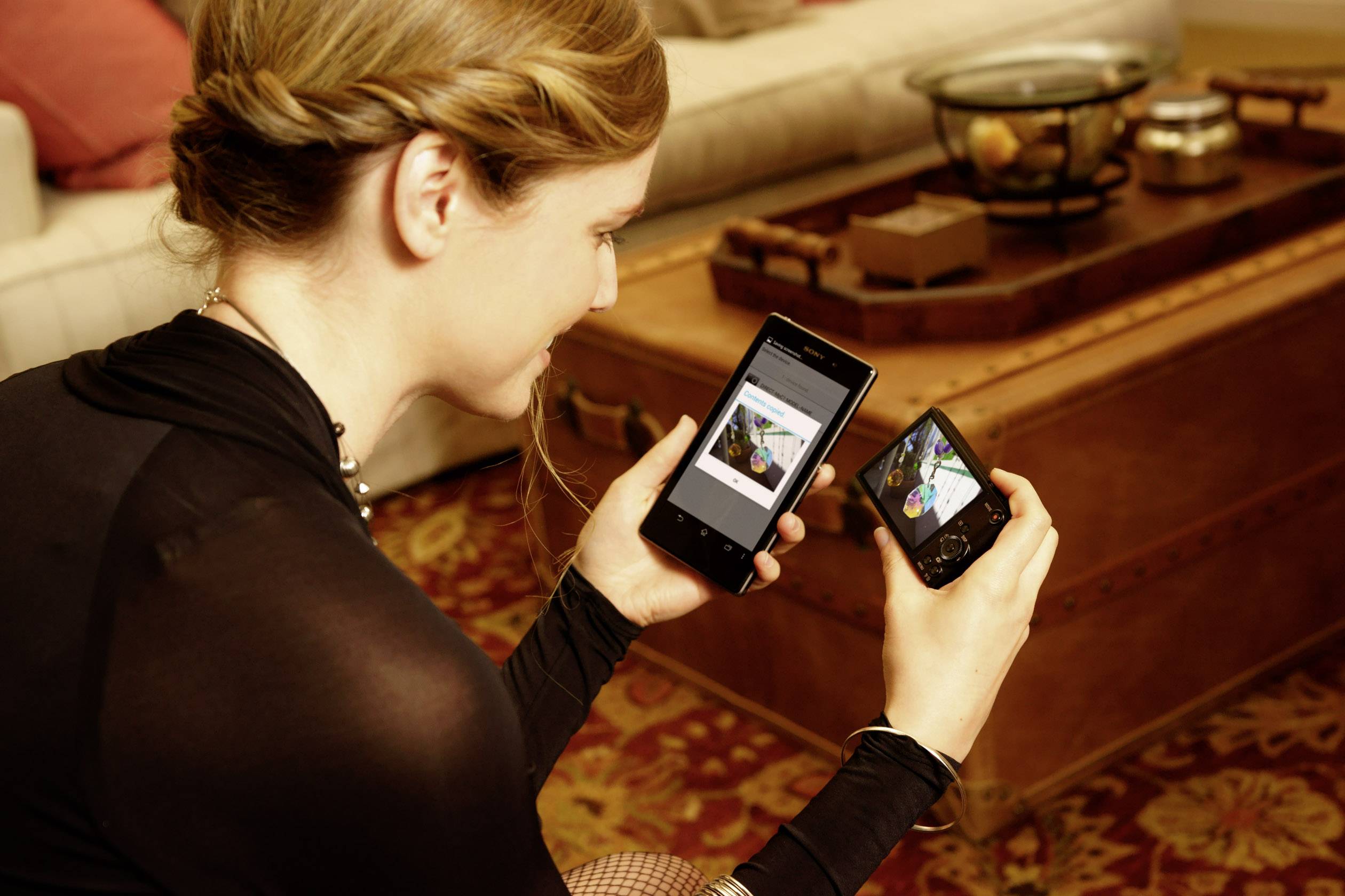 Sony Cyber-Shot DSC-WX350B Digitalkamera 18.2 Megapixel Opt. Zoom: 20 x Schwarz Full HD Video, WiFi