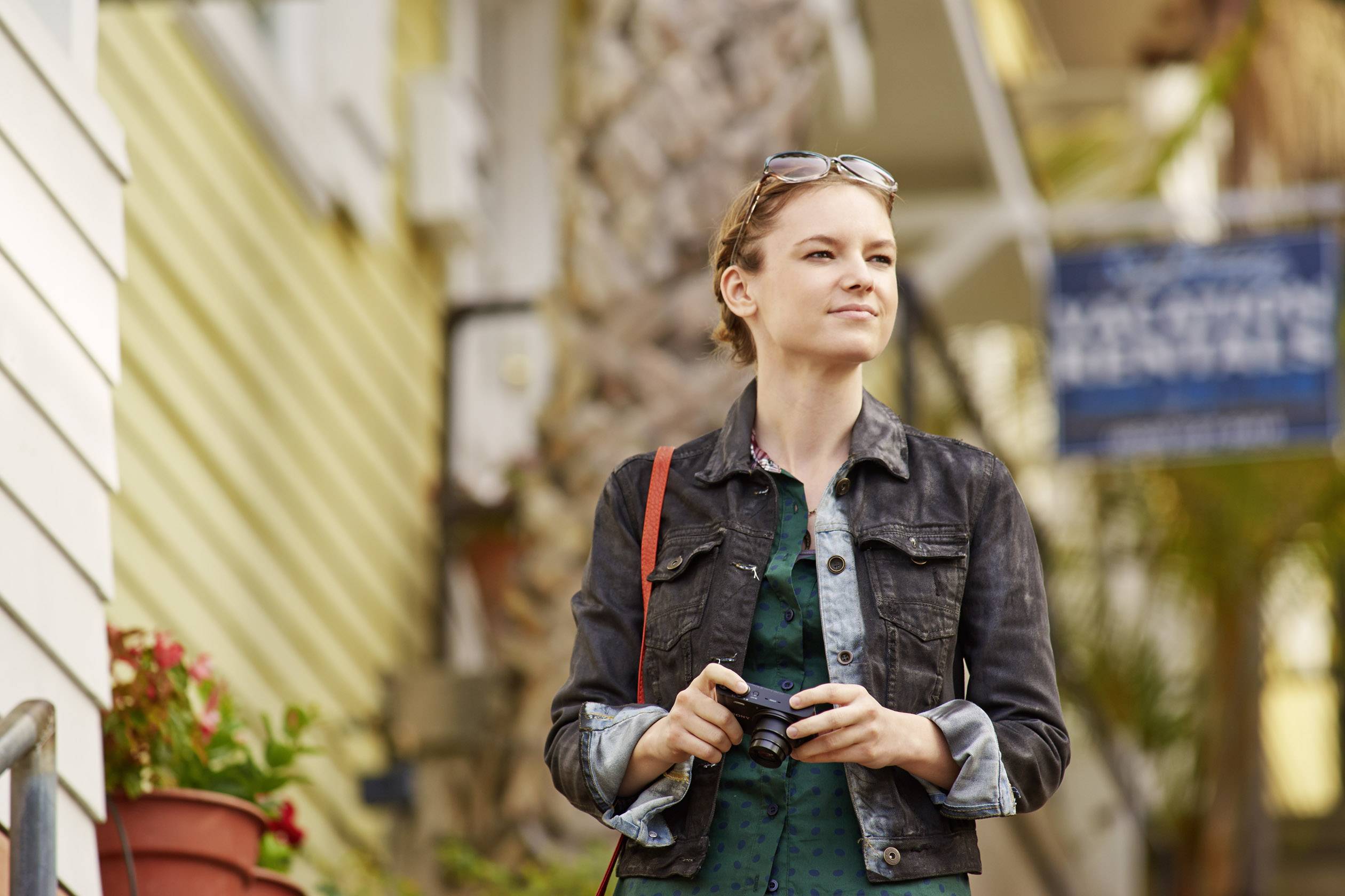 Sony Cyber-Shot DSC-WX350B Digitalkamera 18.2 Megapixel Opt. Zoom: 20 x Schwarz Full HD Video, WiFi