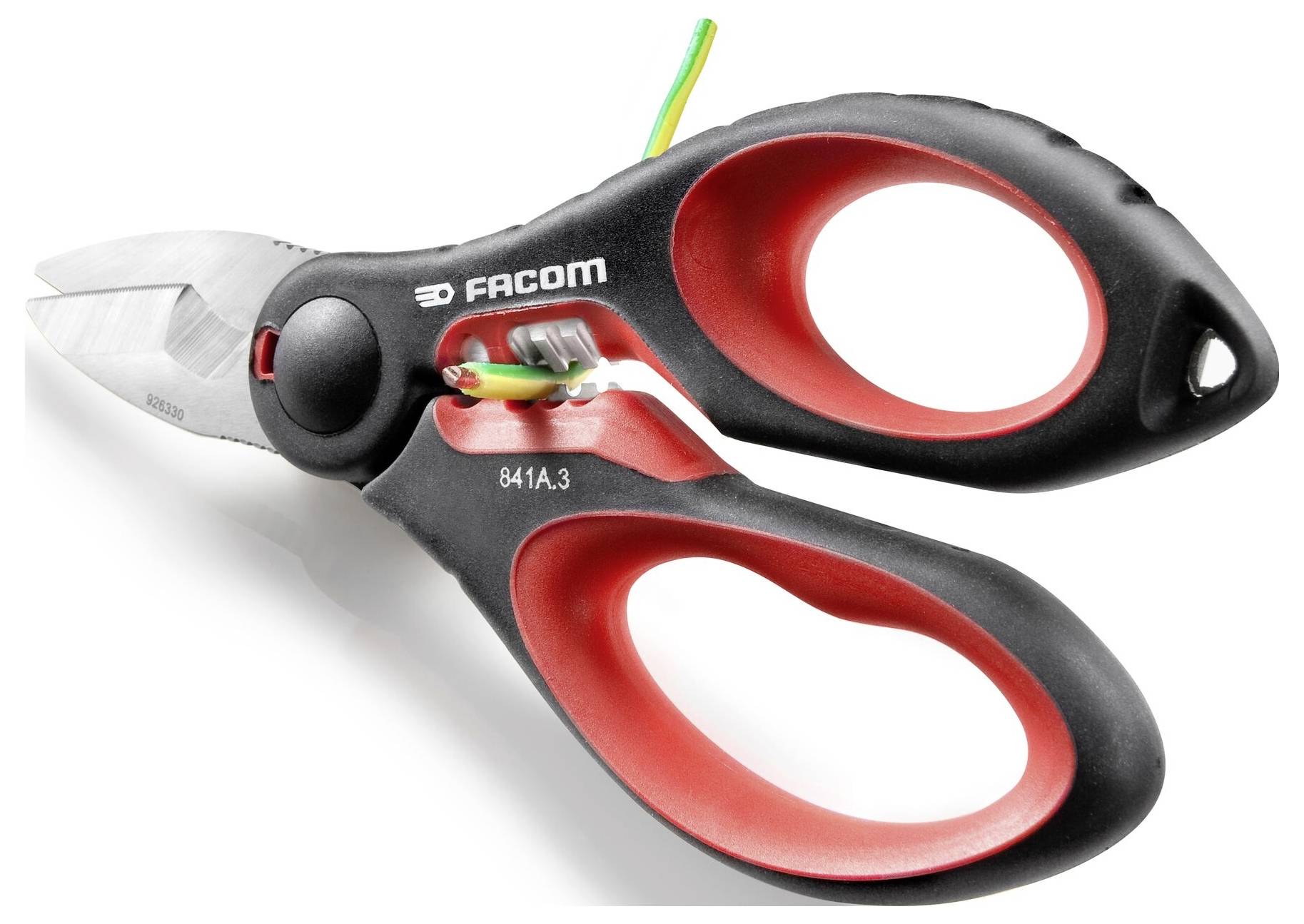 Eine schwarze und rote Elektrozange der Marke Facom mit Isolierung für Sicherheit beim Kabelschneiden.
