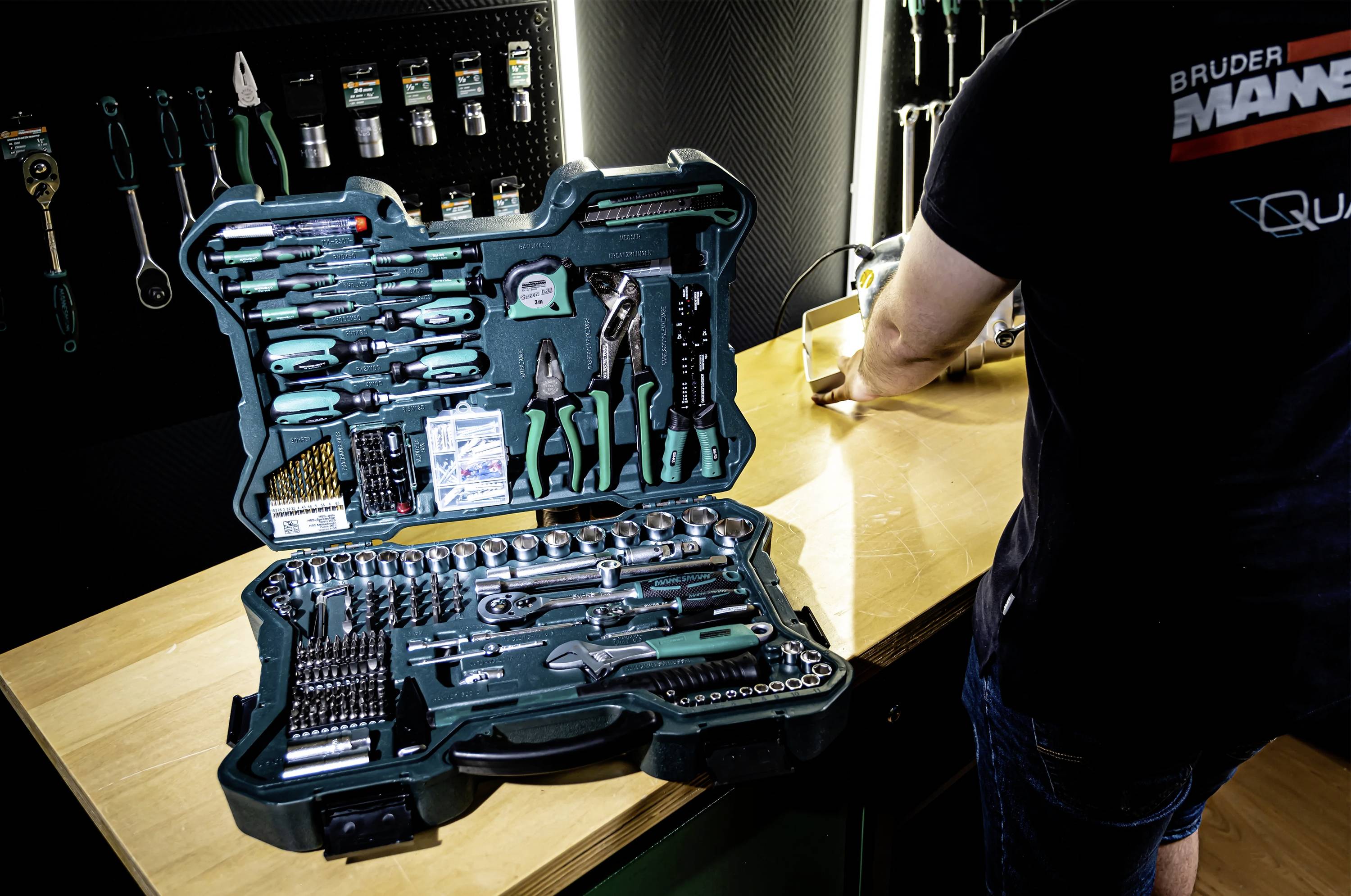 Brüder Mannesmann M29088 Werkzeugset Heimwerker im Koffer 303teilig