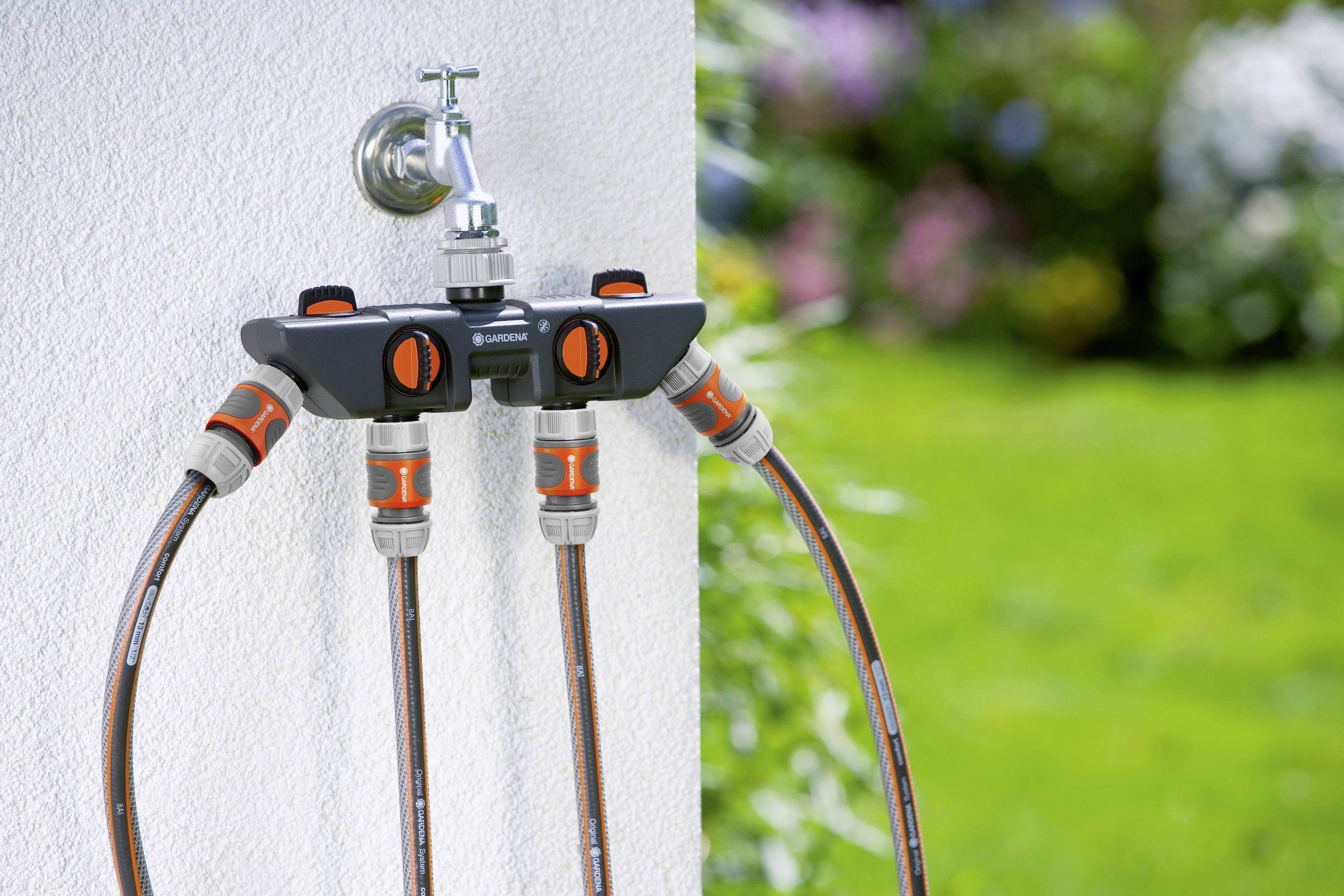 GARDENA 08194-20 4-Wege-Verteiler Steckkupplung, 26,44 mm (3/4") AG, 33,25 mm (1") AG mit Regulierventil