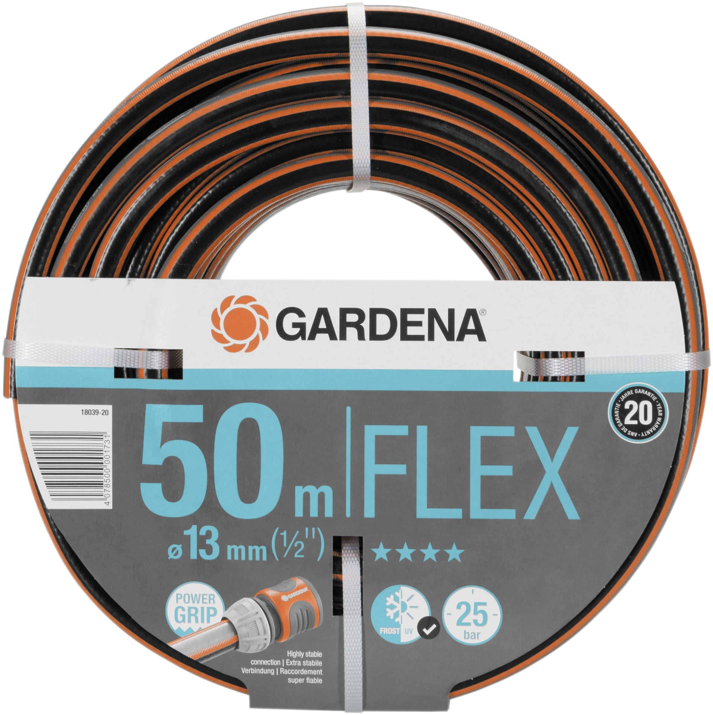 Ein verpackter Gartenschlauch von Gardena, 50 Meter lang und 13 mm dick. Verpackung zeigt 'POWER GRIP' und 'FLEX' mit Symbolen.