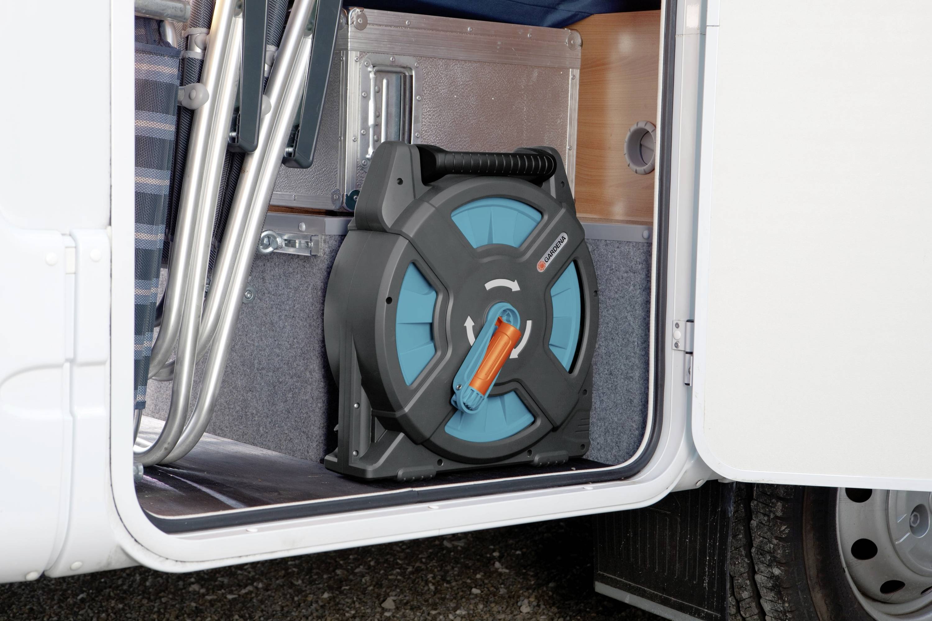 Gardena 02662-20 Classic Schlauchbox 15 Set Gartenschlauchtrommel 13mm 15m 1/2 Zoll 1 St. Schwarz, Türkis, Orange