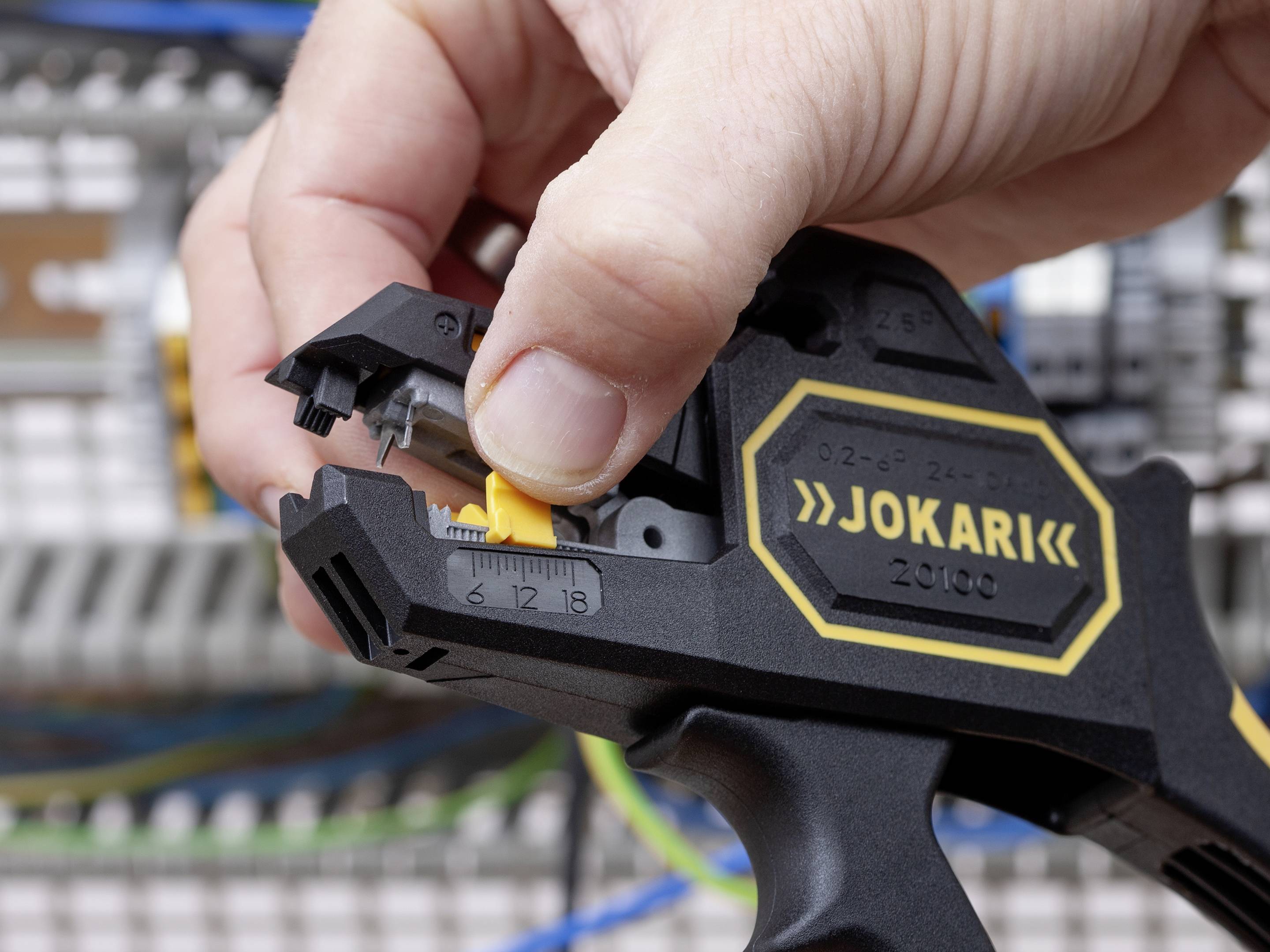 Jokari Secura T20100 Abmantelzange 0.2 bis 6 mm² 10 bis 24