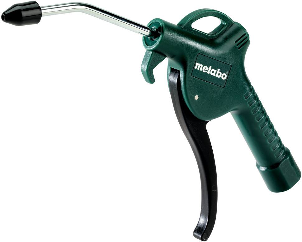 Grüne Metabo-Druckluftpistole mit langem Metallauslaufrohr und schwarzem Abzughebel auf weißem Hintergrund.