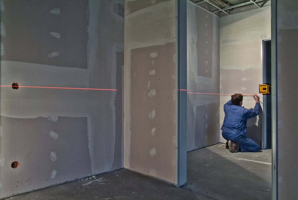 Stabila LAX 300, 4-pcs Punktlaser selbstnivellierend Reichweite (max.): 20 m