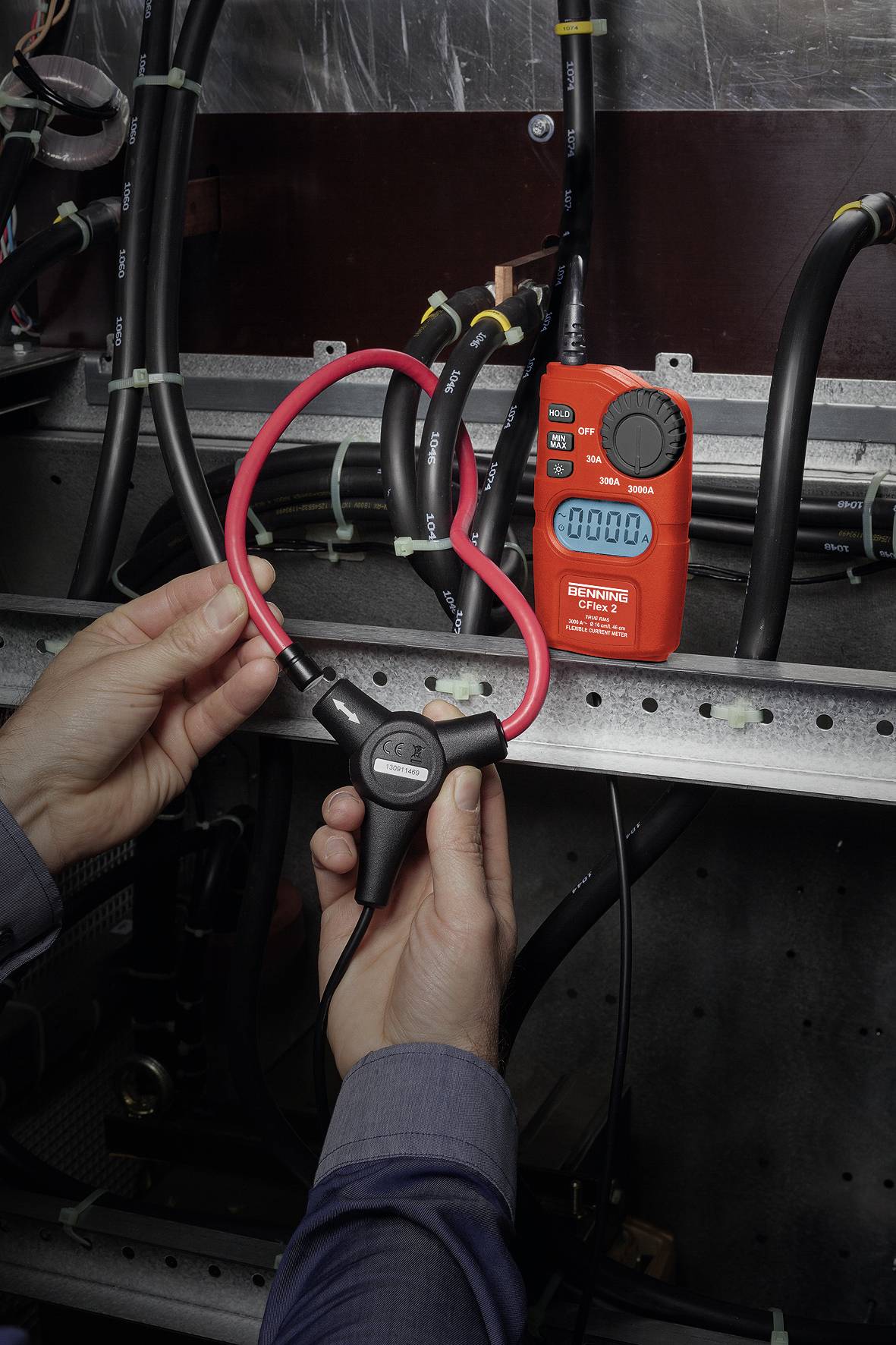 Benning CFlex 2 Stromzange digital CAT IV 600V Anzeige (Counts): 3000