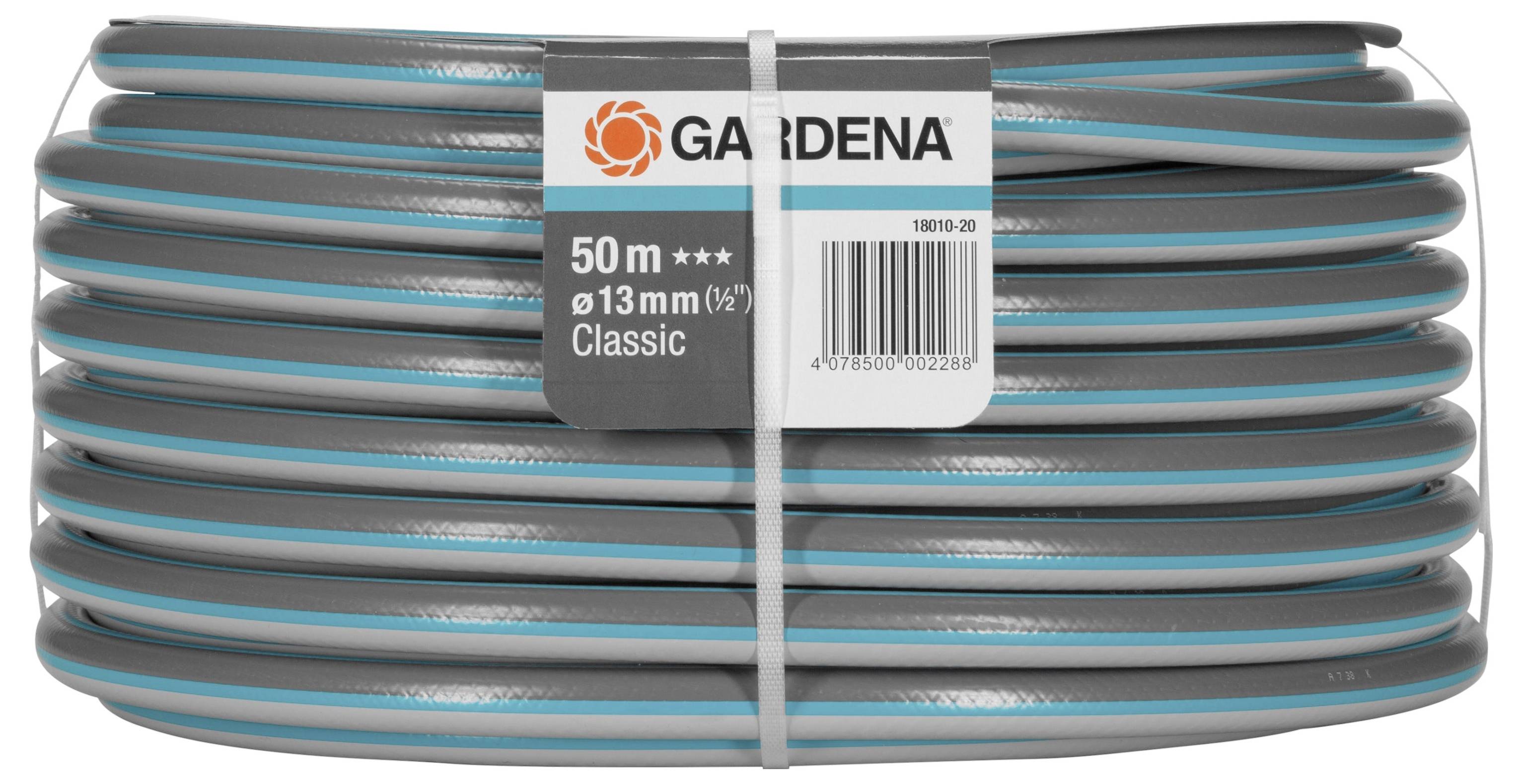 Gartenschlauch von Gardena, 50 Meter lang, 13 mm Durchmesser, grau mit blauen Streifen, aufgerollt mit Produktetikett.