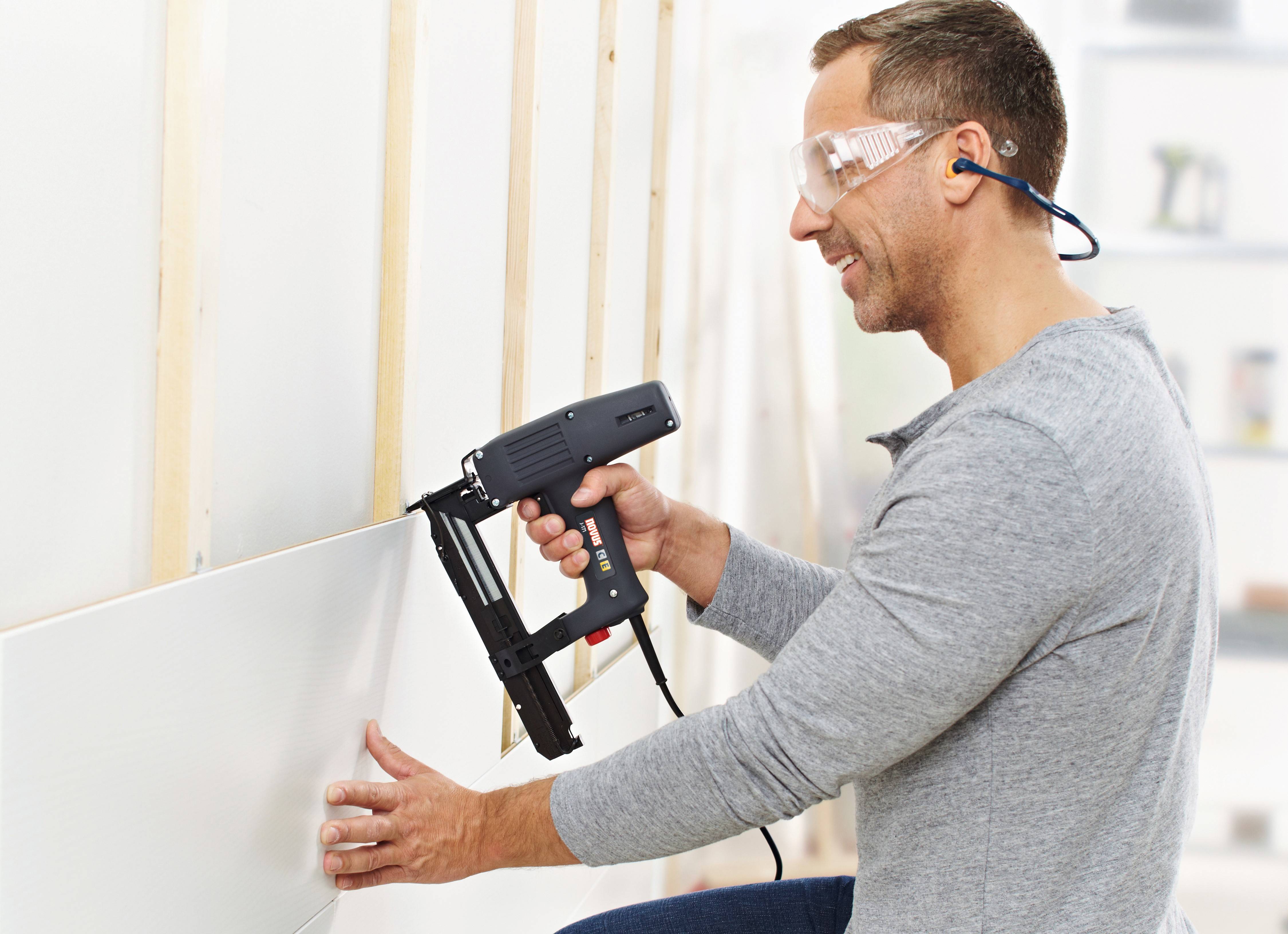 Novus J 171 Elektrotacker Klammerntyp Typ 4 Klammernlänge 18 - 30mm