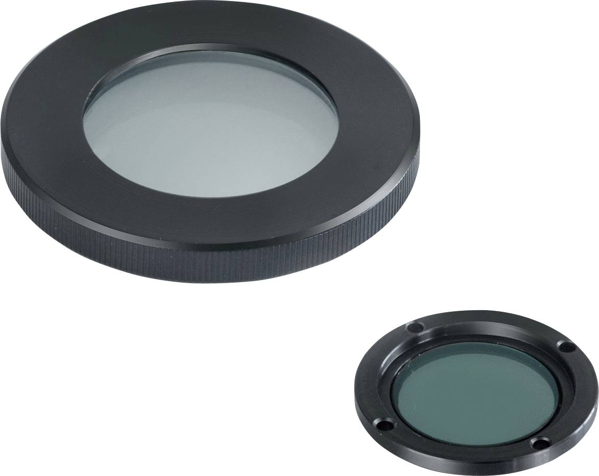 Zwei schwarze Objektivfilter, einer größer und einer kleiner, mit Glasmitte. Sie sind rund und haben einen geriffelten Rand.