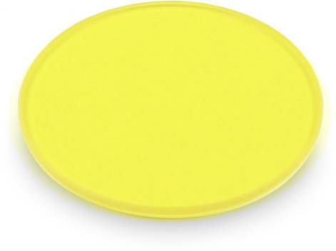 Gelber runder Teller auf weißem Hintergrund.