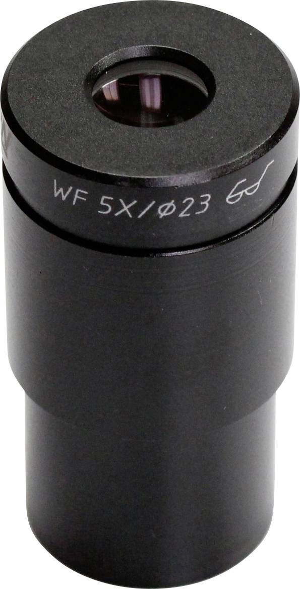Ein schwarzes Okular mit der Aufschrift 'WF 5X/⌀23', zylindrische Form, optische Linse an der oberen Seite sichtbar.