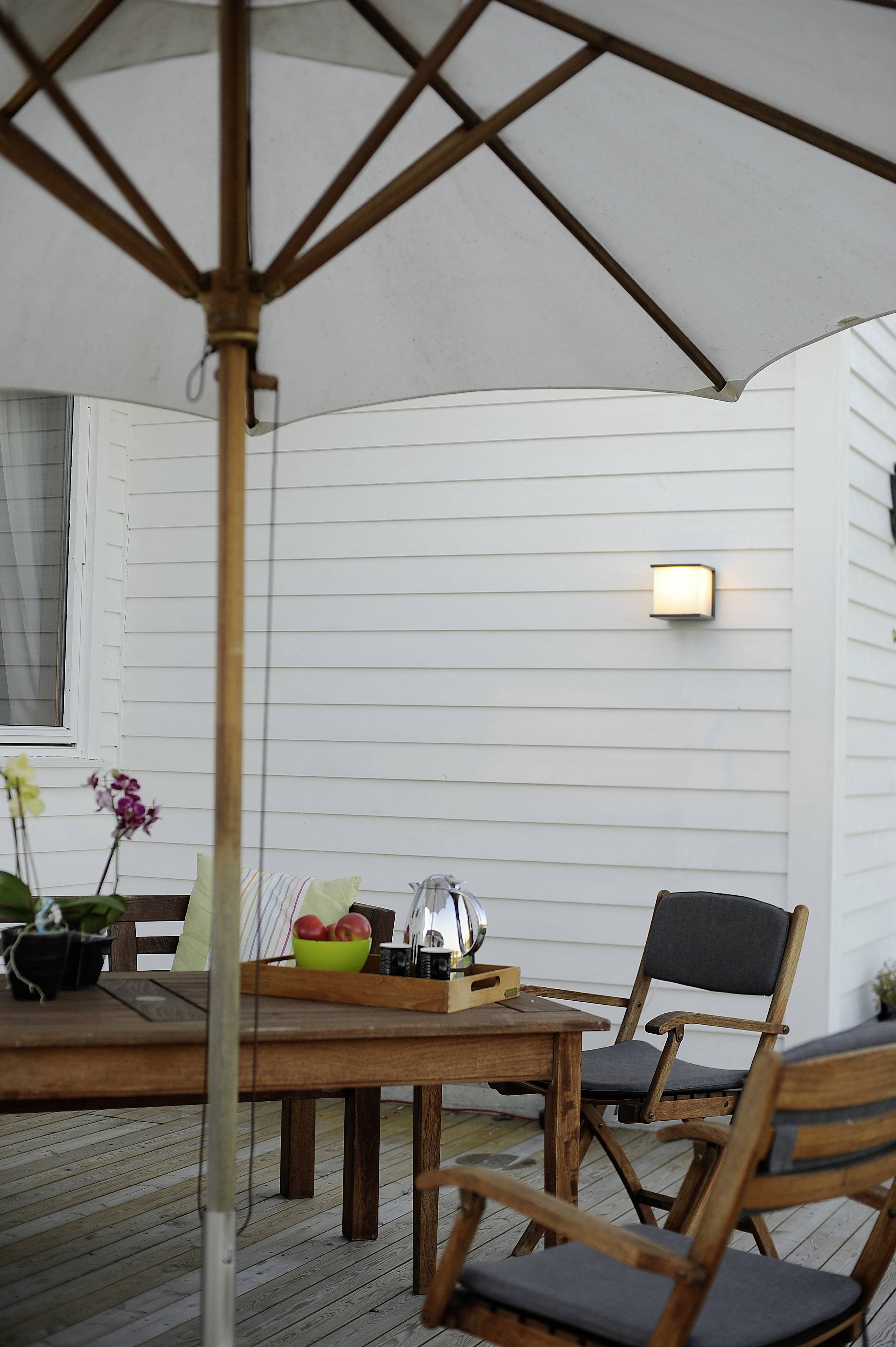 ECO-Light Cube 1846 gr Außenwandleuchte Energiesparlampe, LED E27 60 W Anthrazit