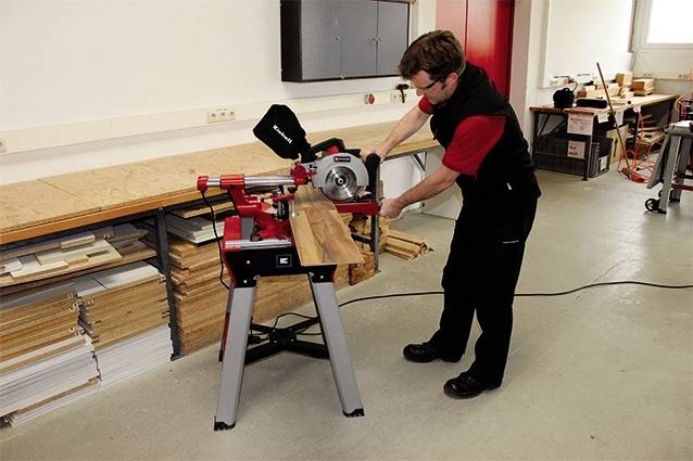 Einhell TE-SM 2131 Dual Zug-Kapp- und Gehrungssäge 210mm 30mm 1600W