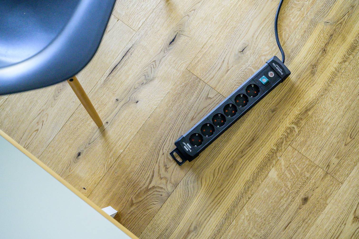 Brennenstuhl 1951160100 Steckdosenleiste mit Schalter 6fach Schwarz Schutzkontakt 1 St.