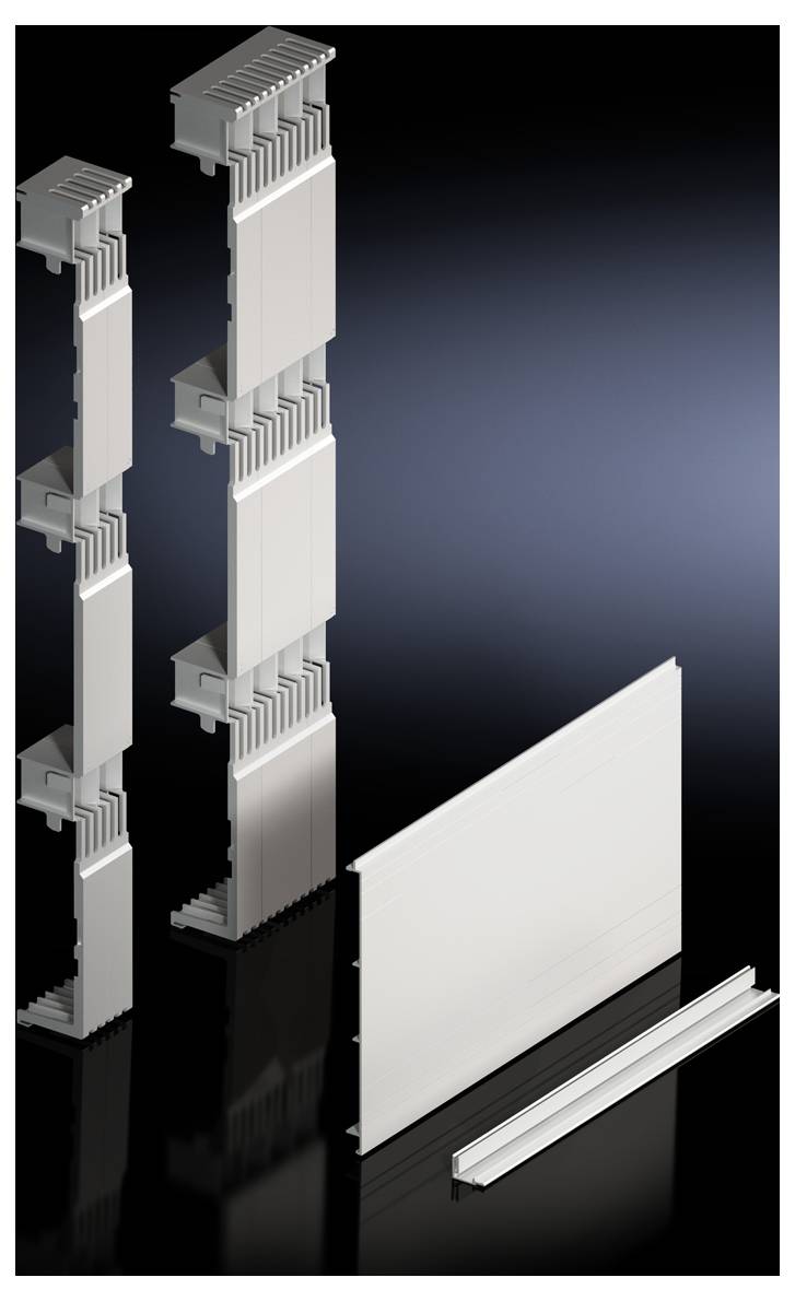 Zwei vertikale Metallprofile rechts, ein horizontales Panel unten links. Architektur- oder Ingenieurskomponenten auf dunklem Hintergrund.