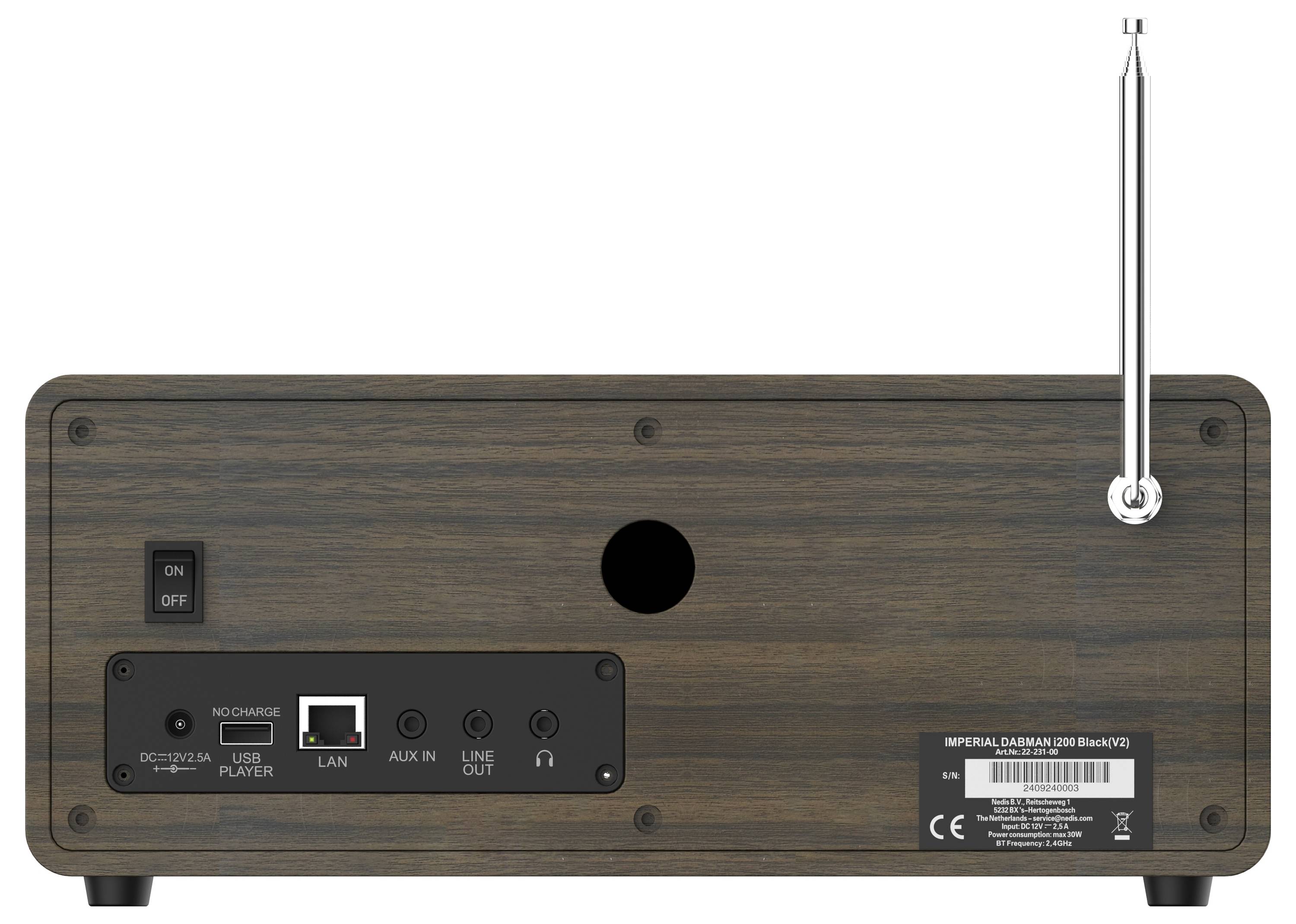 Ein Retro-Digitalradio mit Holzgehäuse und schwarzer Front. Es zeigt eine digitale Anzeige mit 'Star Sat Radio' und Steuerelementen darunter.