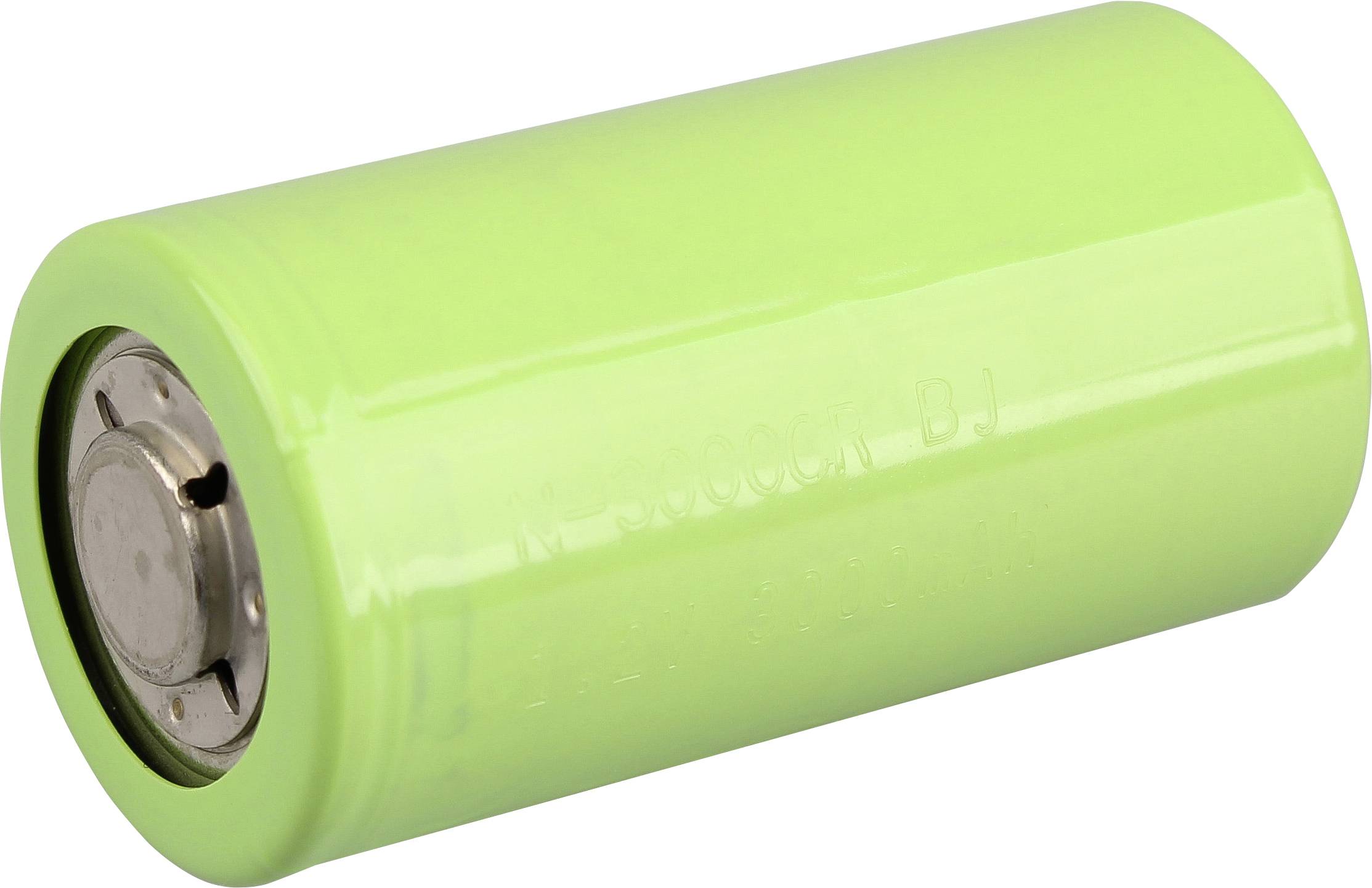 Grüne zylindrische wiederaufladbare Batteriezelle auf weißem Hintergrund, in Nahaufnahme dargestellt.