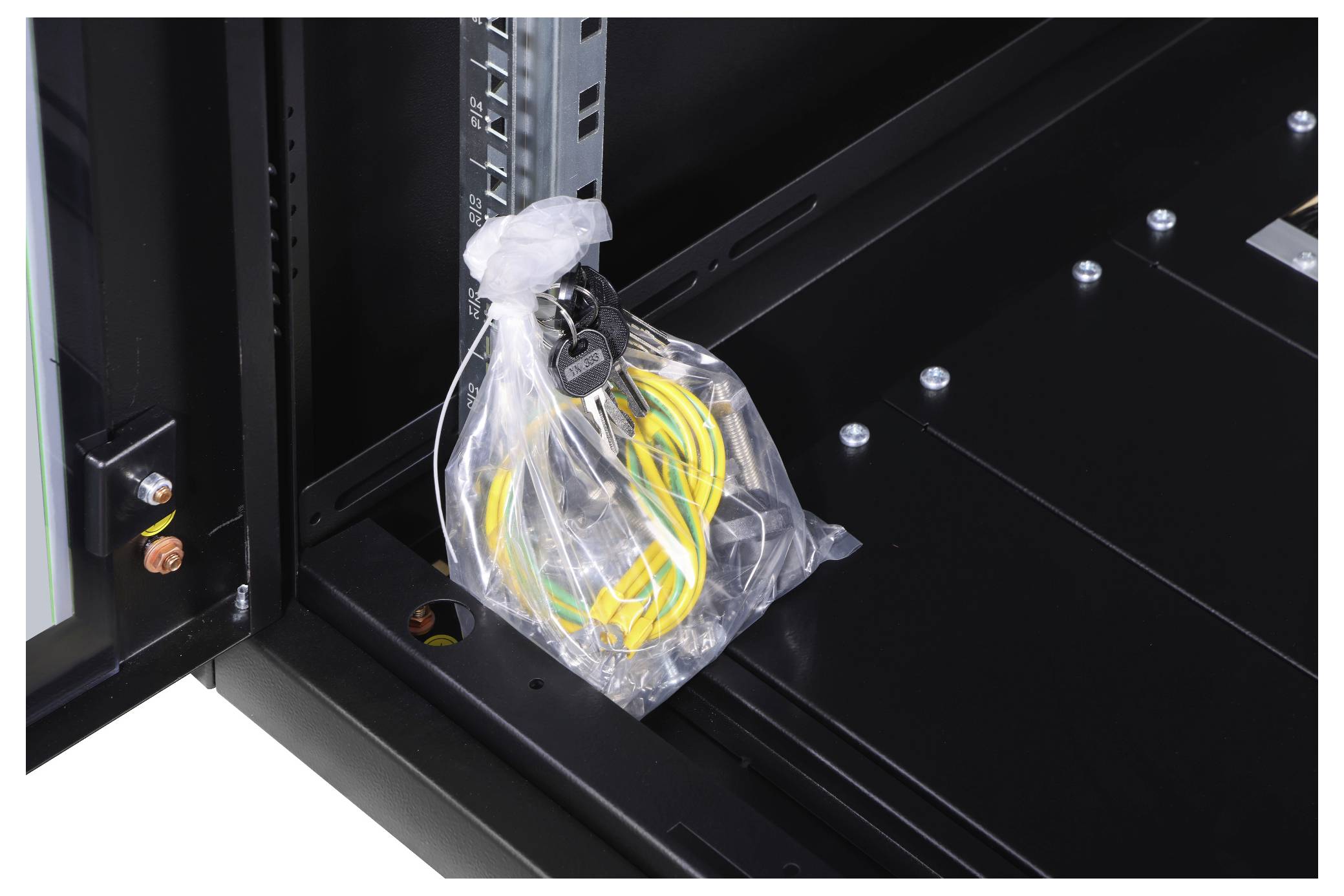 Digitus DN-19 22U-6/8-B-1 19 Zoll Netzwerkschrank (B x H x T) 600 x 1164 x 800mm 22 HE Schwarz (RAL 9005)