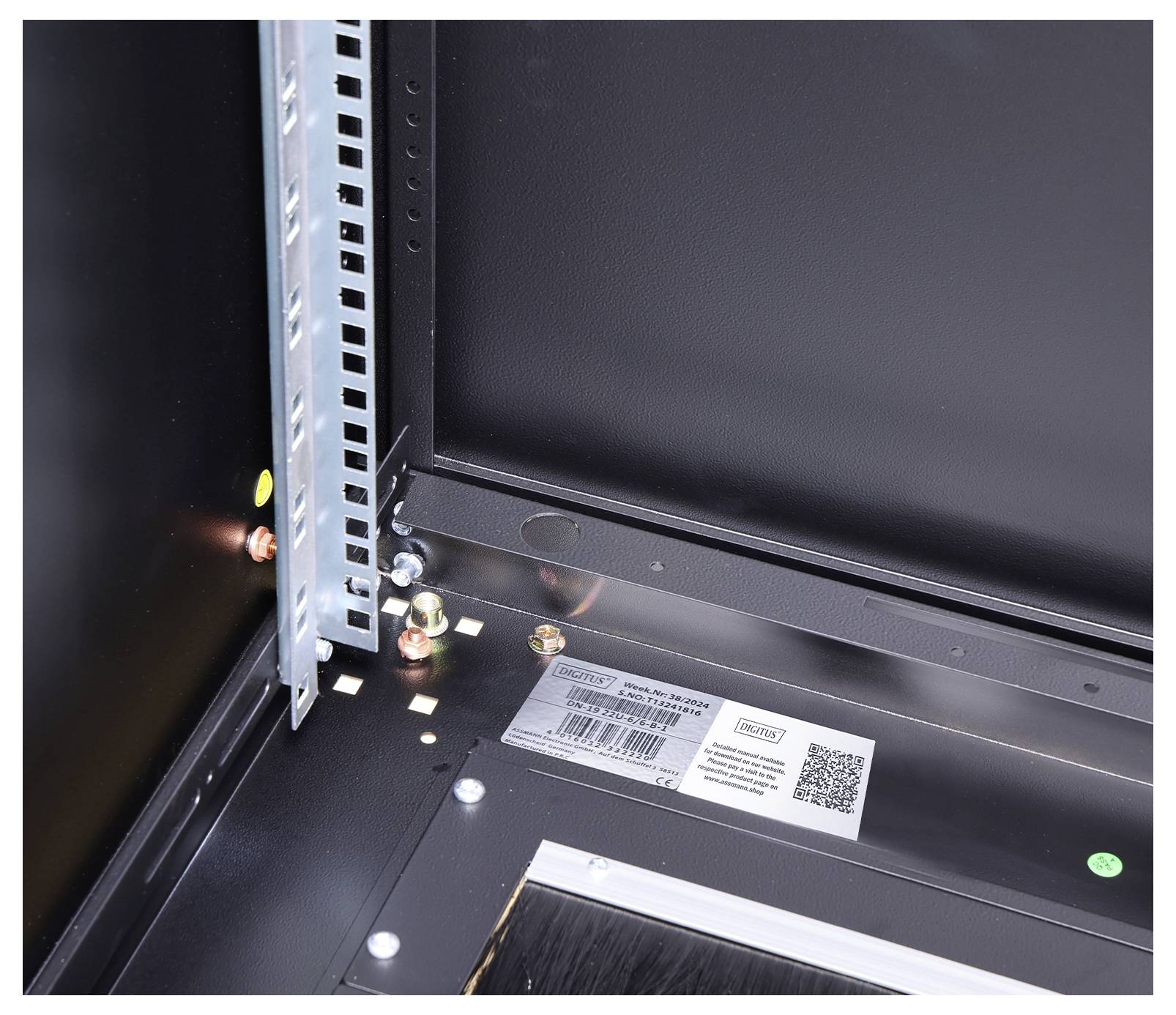 Digitus DN-19 22U-6/8-B-1 19 Zoll Netzwerkschrank (B x H x T) 600 x 1164 x 800mm 22 HE Schwarz (RAL 9005)