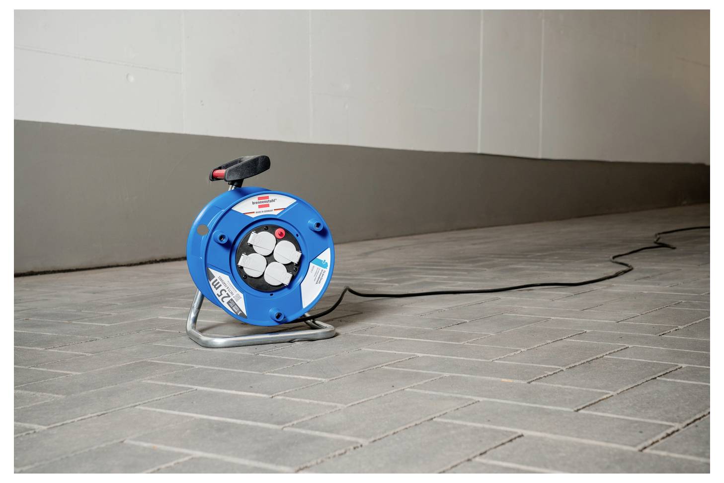 Brennenstuhl 1218050 Kabeltrommel 25.00m Schwarz Schutzkontakt-Stecker