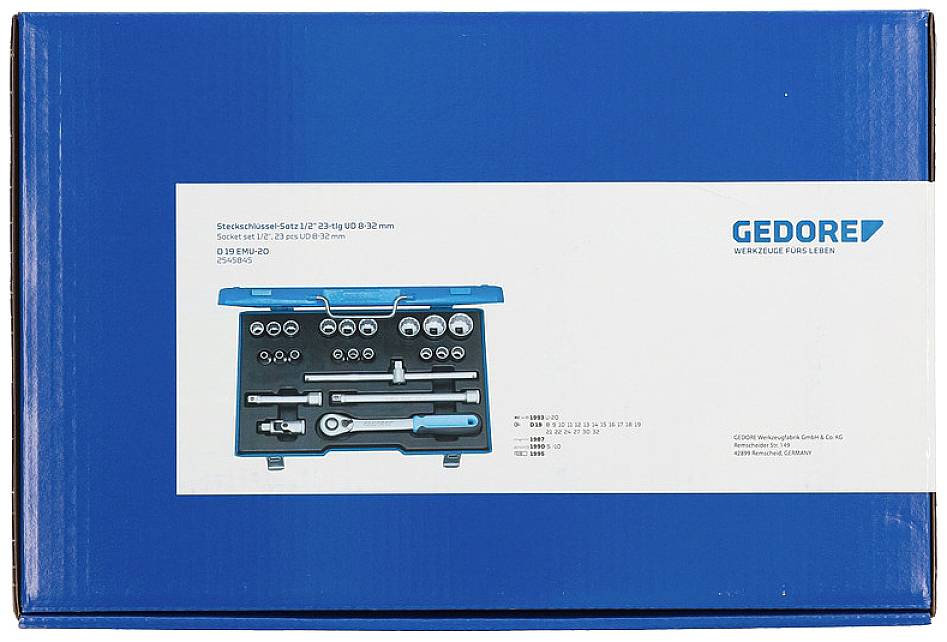 Eine blaue Verpackung zeigt ein Bild von einem Steckschlüsselsatz mit Ratsche und verschiedenen Aufsätzen. Marke: Gedore.