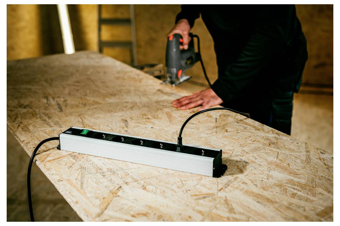 Bachmann 300.003 Steckdosenleiste mit Schalter 6fach Edelstahl-Optik Schutzkontakt 1St.