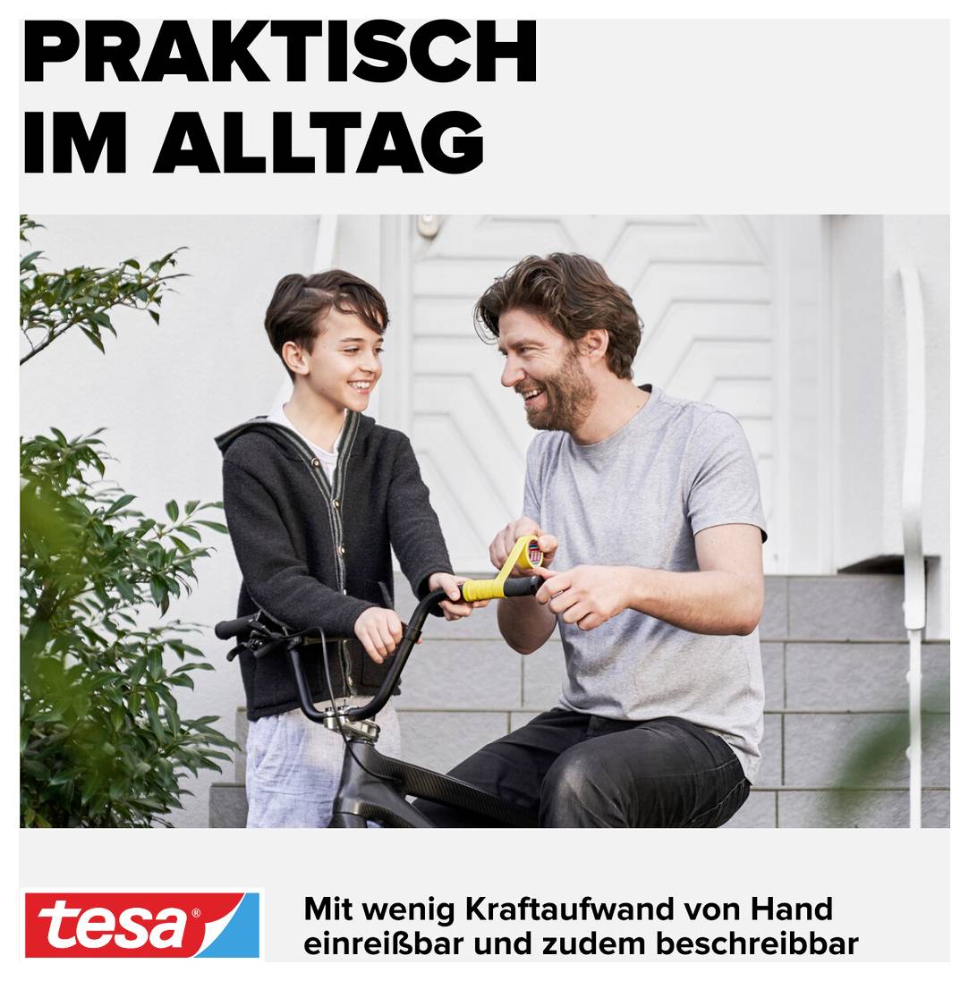 Vater hilft lachendem Kind auf Fahrrad. Text: 'Praktisch im Alltag'. Tesa-Logo unten.