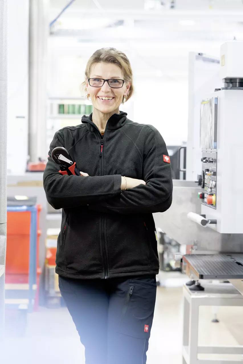 Wiha 41246 Crimpzange Aderendhülsen 0.08 bis 16mm²