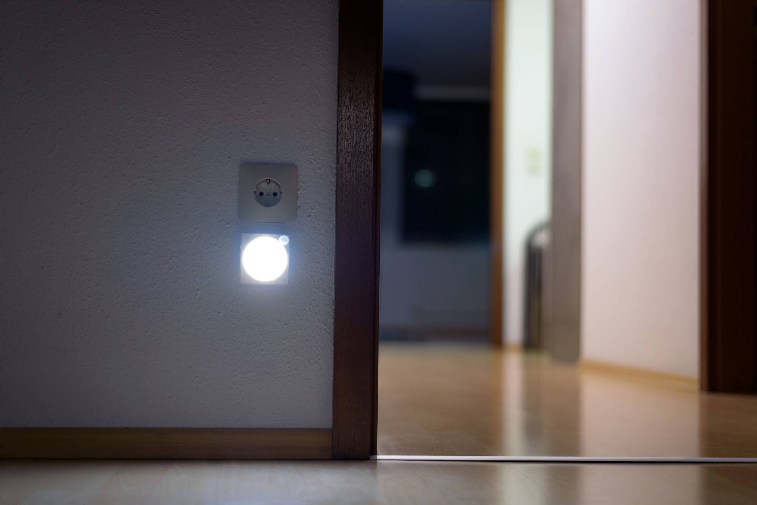 Ansmann LED Guide Free Motion 1600-0095 LED-Nachtlicht mit Bewegungsmelder   Rechteckig  LED Weiß Weiß