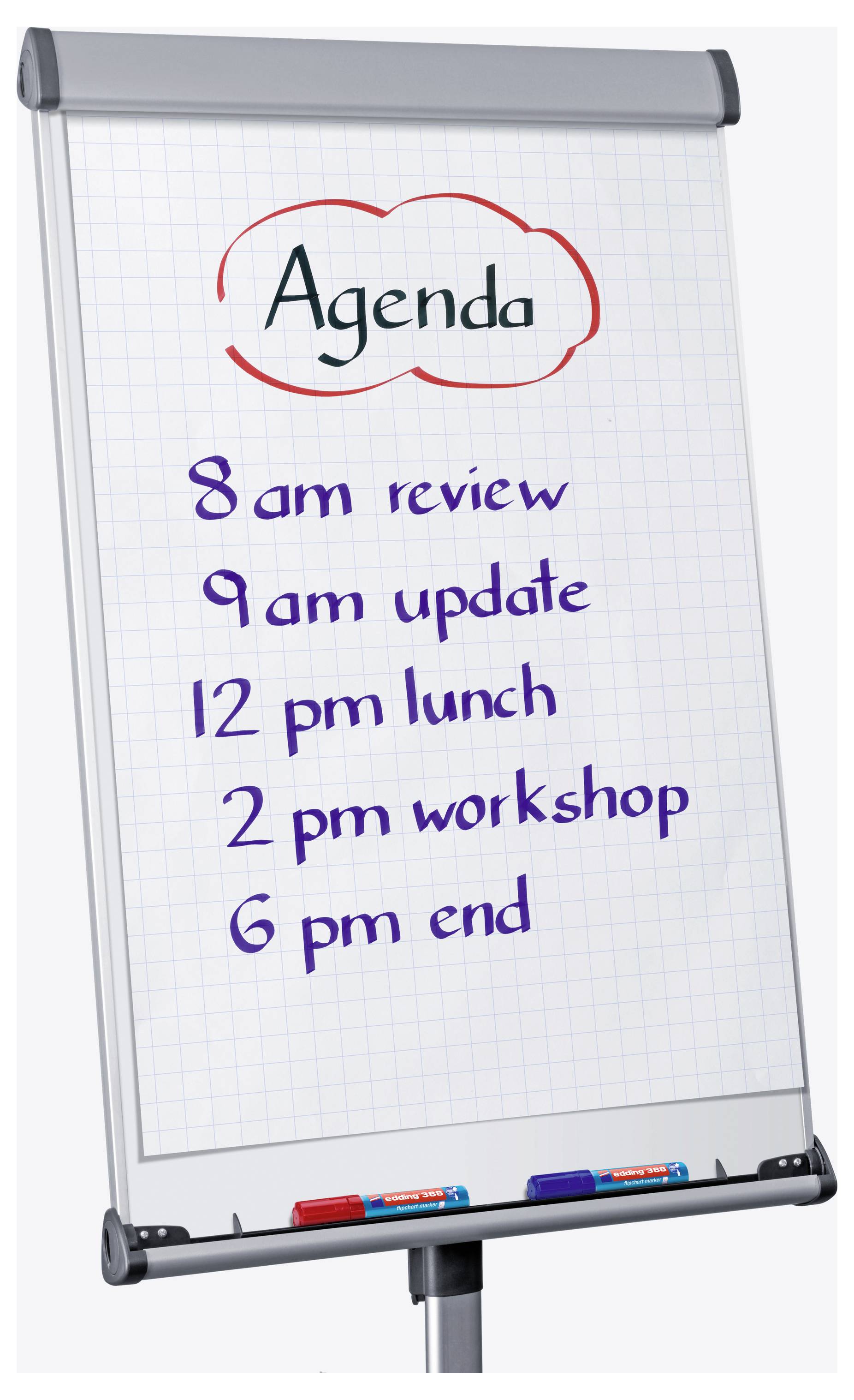 Flipchart mit dem Titel „Agenda" mit folgender Auflistung: 8 Uhr Überprüfung, 9 Uhr Update, 12 Uhr Mittagessen, 14 Uhr Workshop, 18 Uhr Ende.