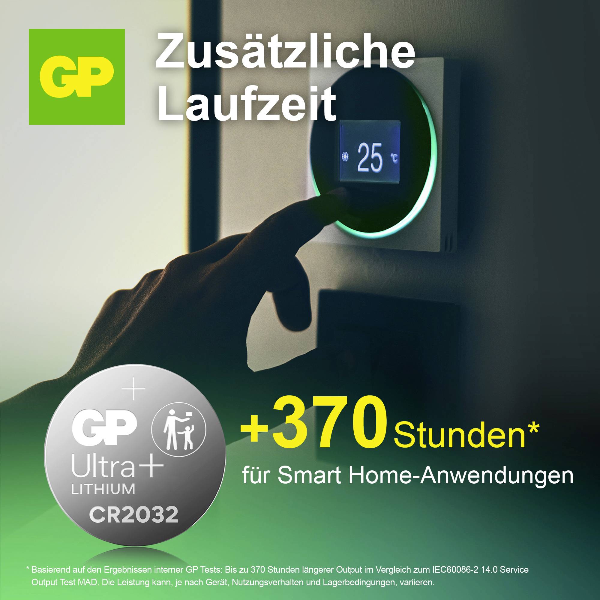 '+30% Power, ideal z.B. für Autoschlüssel' steht über einem Foto eines fahrenden Autos. Bezieht sich auf Batterieeffizienz im Vergleich.