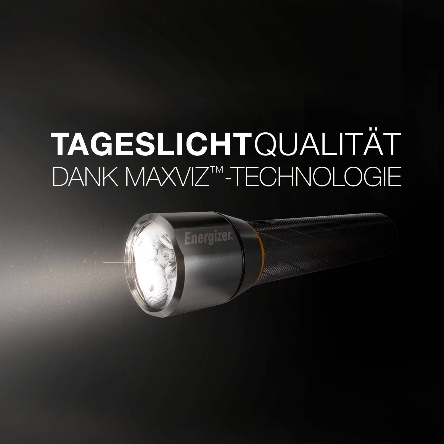 Taschenlampe strahlt helles Licht aus. Text: Tageslichtqualität dank MAXVIZ-Technologie.