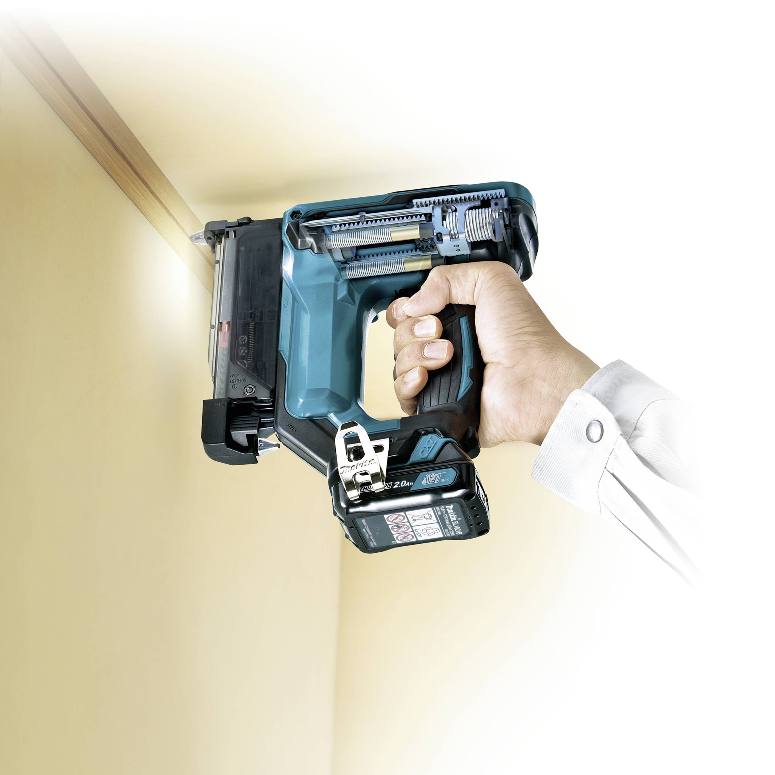 Makita PT354DSMJ Akku-Pintacker inkl. 2. Akku, inkl. Koffer