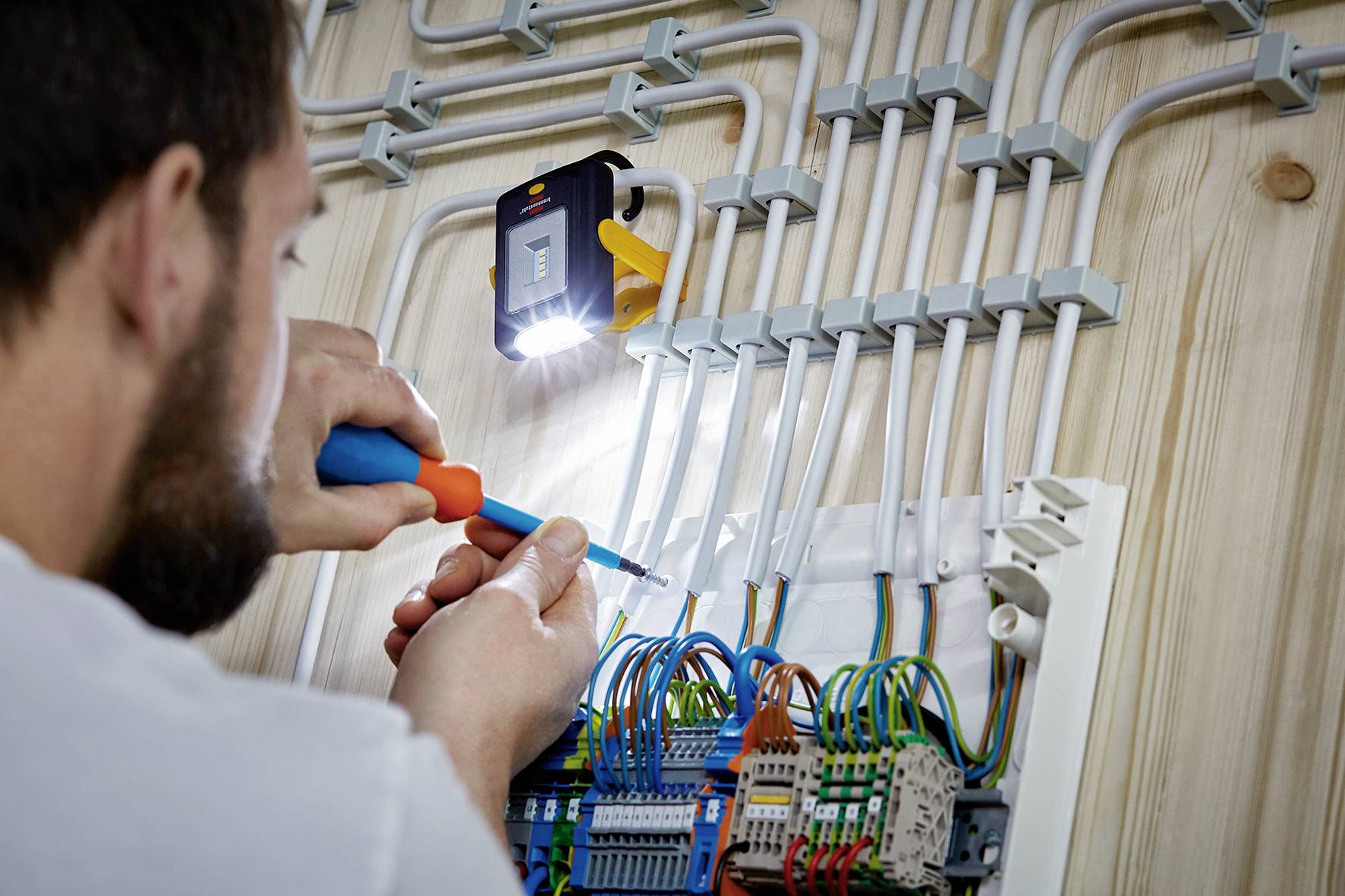 Brennenstuhl LED Arbeitsleuchte 200lm 1175420010