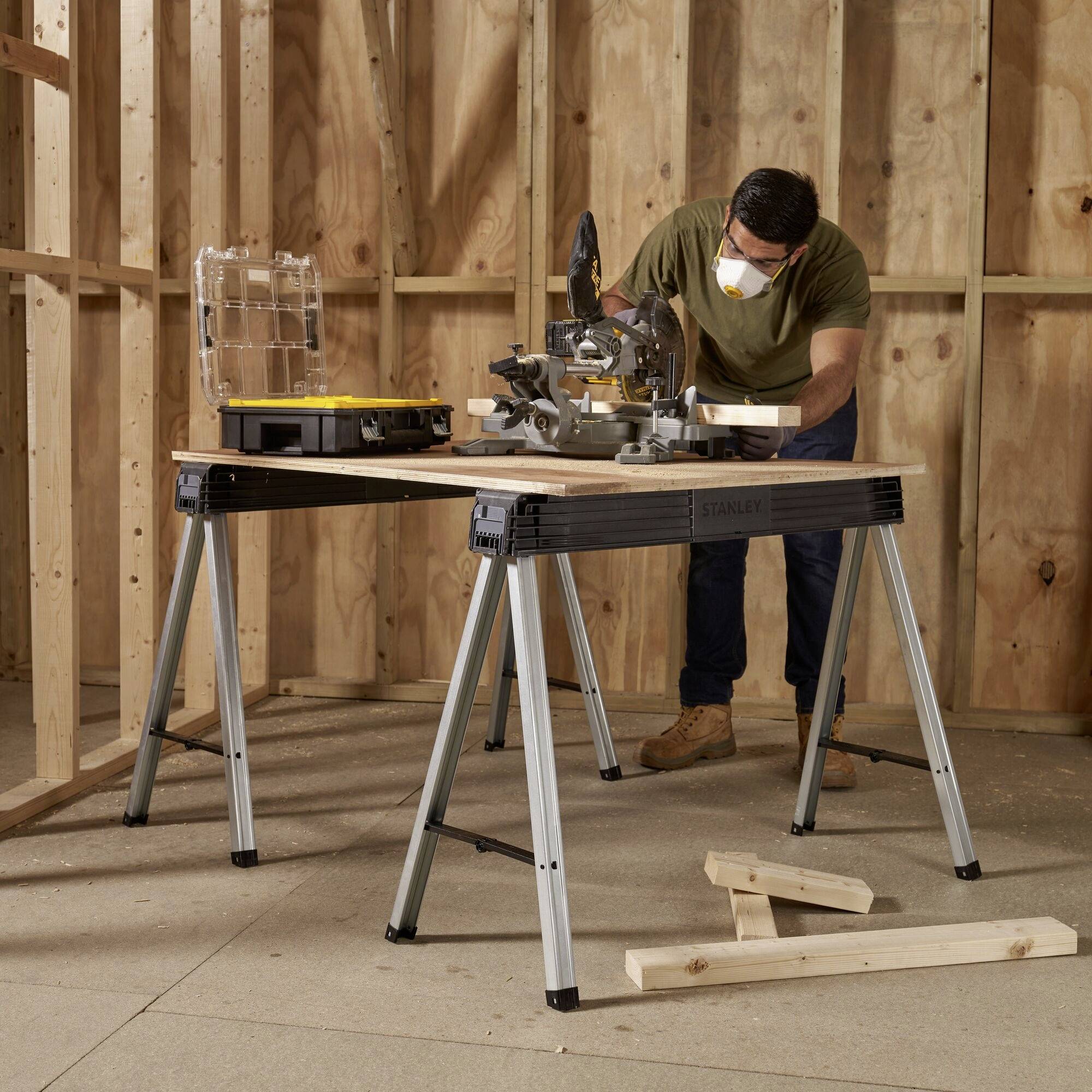STANLEY 1-97-475 Gerüstbock 340 kg (B x H) 1090 mm x 780 mm 9 kg 1 Paar