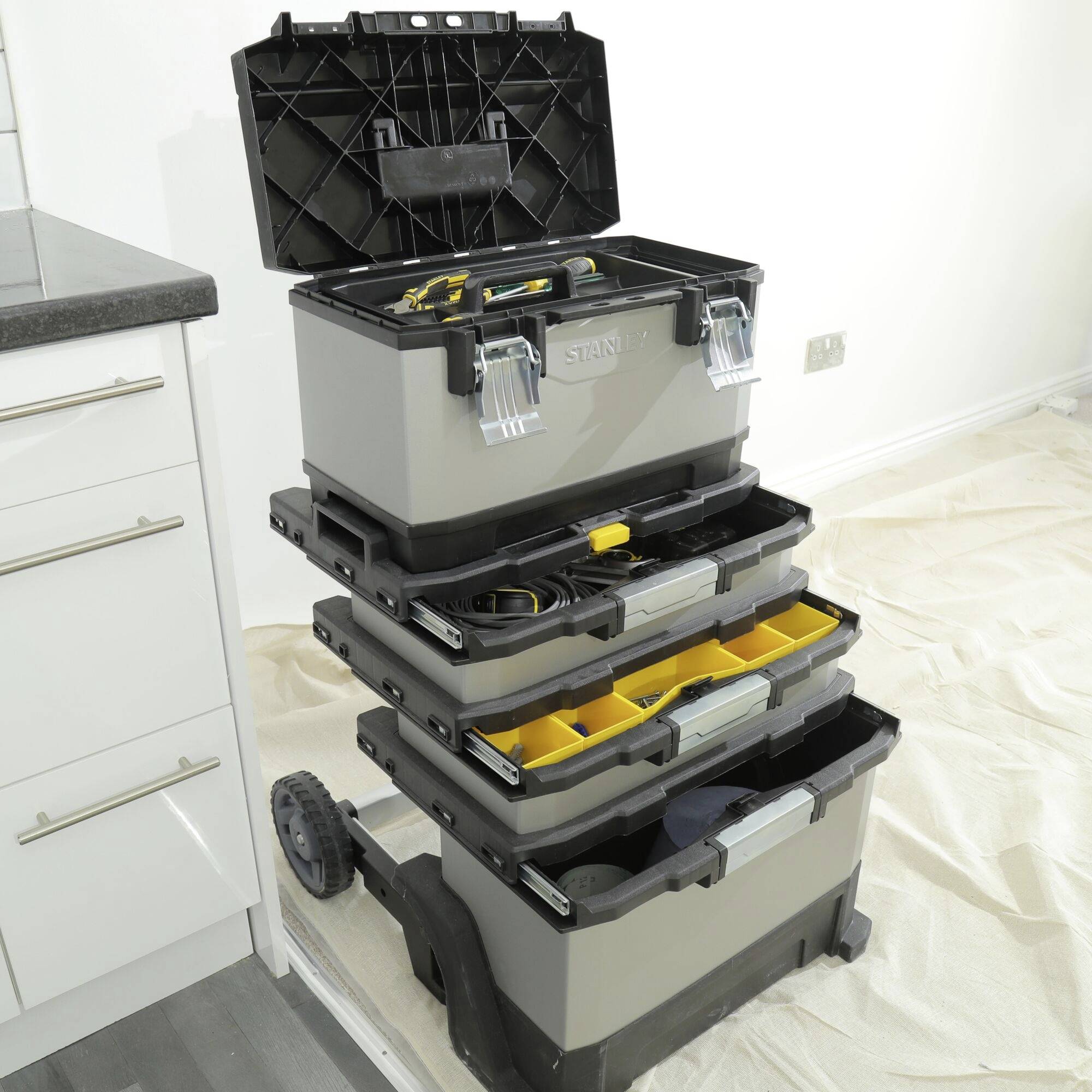 Rollende Werkstatt B568xT389xH893mm Ku.u.Metall abnehmbare Werkzeugbox STANLEY