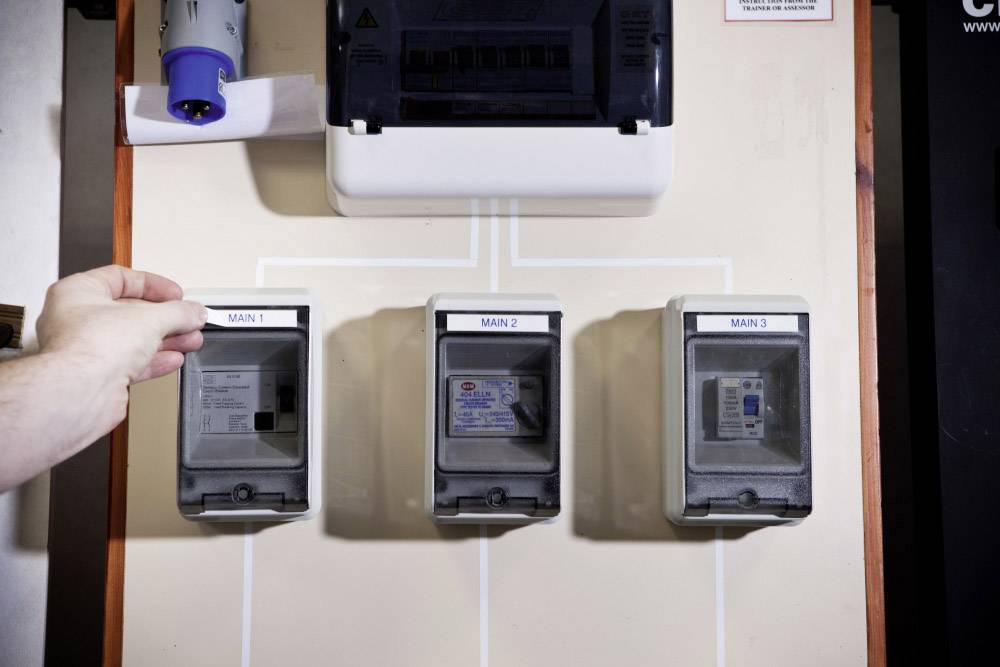 Brother Beschriftungsgerät P-TOUCH E110