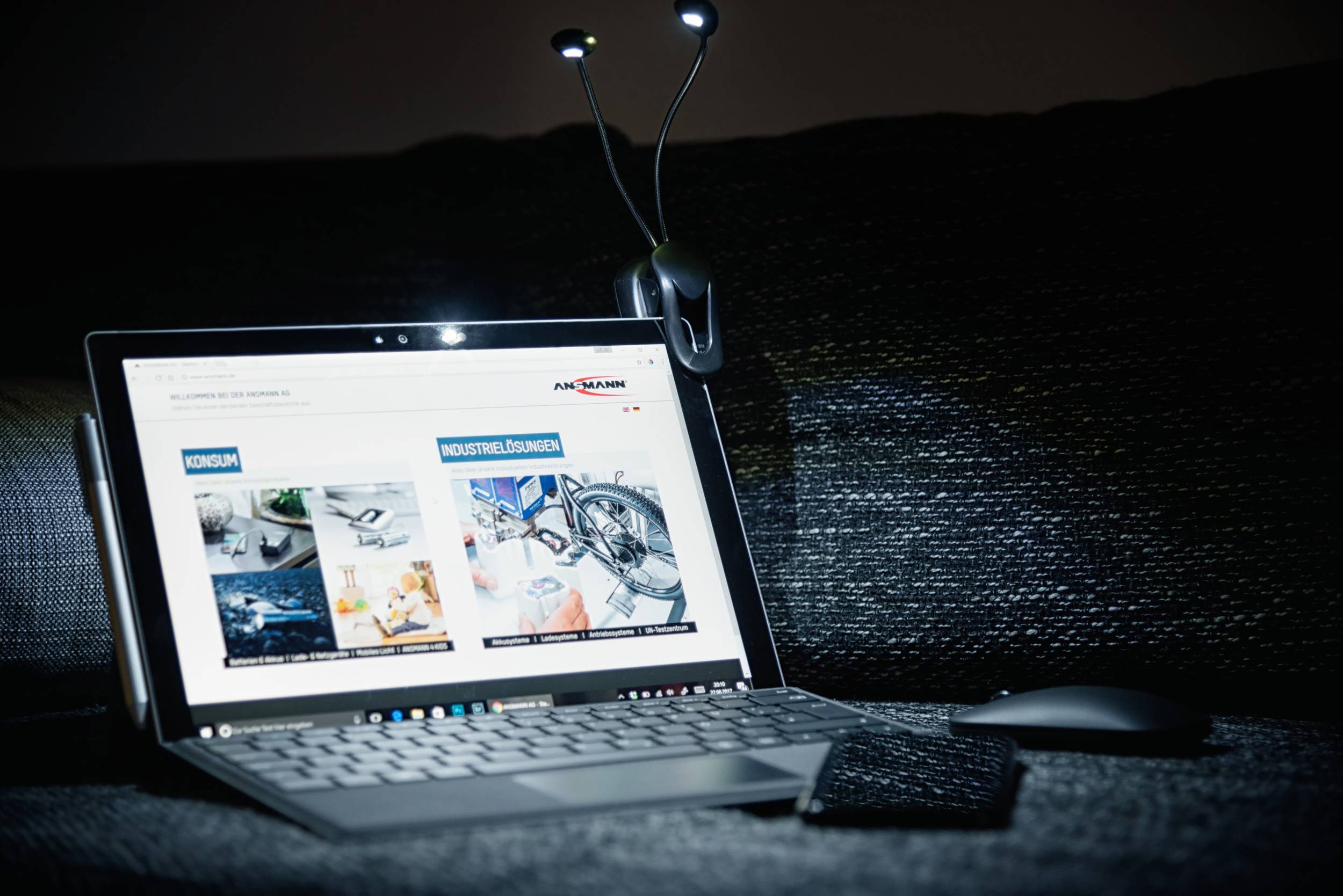 Ansmann Twinflex 1600-0119 Tischlampe LED 0.65W Schwarz, Silber