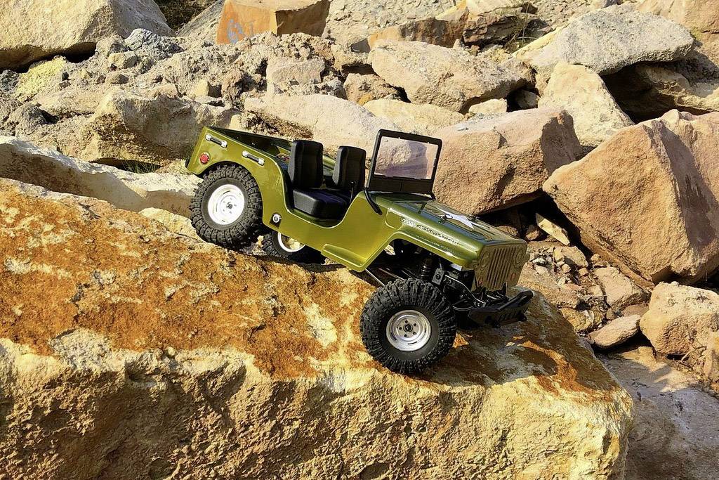Absima CR2.4 +Jeep Karosserie Brushed 1:10 RC Modellauto Elektro Crawler Allradantrieb (4WD) RtR 2,4GHz Inkl. Zusatz-Karosserie