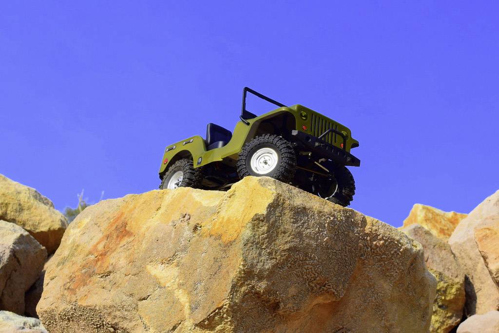 Absima CR2.4 +Jeep Karosserie Brushed 1:10 RC Modellauto Elektro Crawler Allradantrieb (4WD) RtR 2,4GHz Inkl. Zusatz-Karosserie