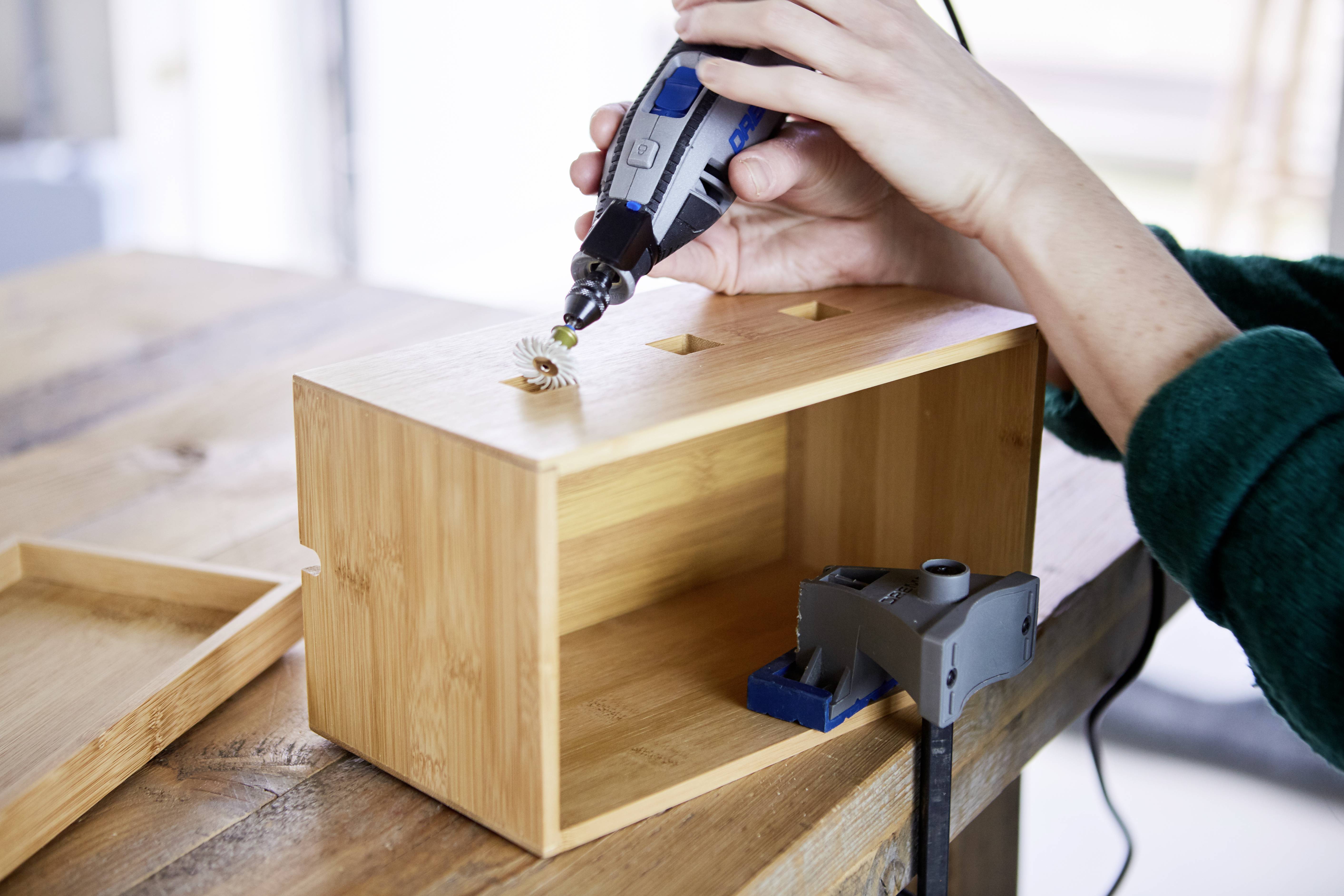 Dremel 4300-3/45 F0134300JA Multifunktionswerkzeug  mit Zubehör, inkl. Koffer  175 W