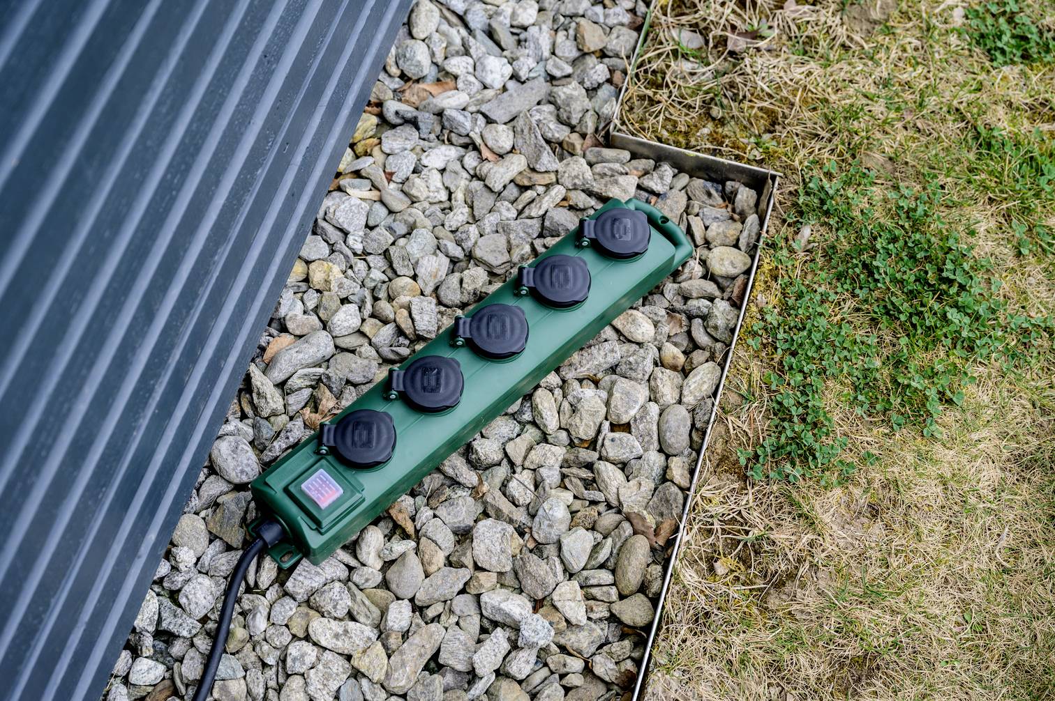 Brennenstuhl 1159910215 Outdoor Steckdosenleiste mit Schalter 5fach Grün Schutzkontakt 1 St.