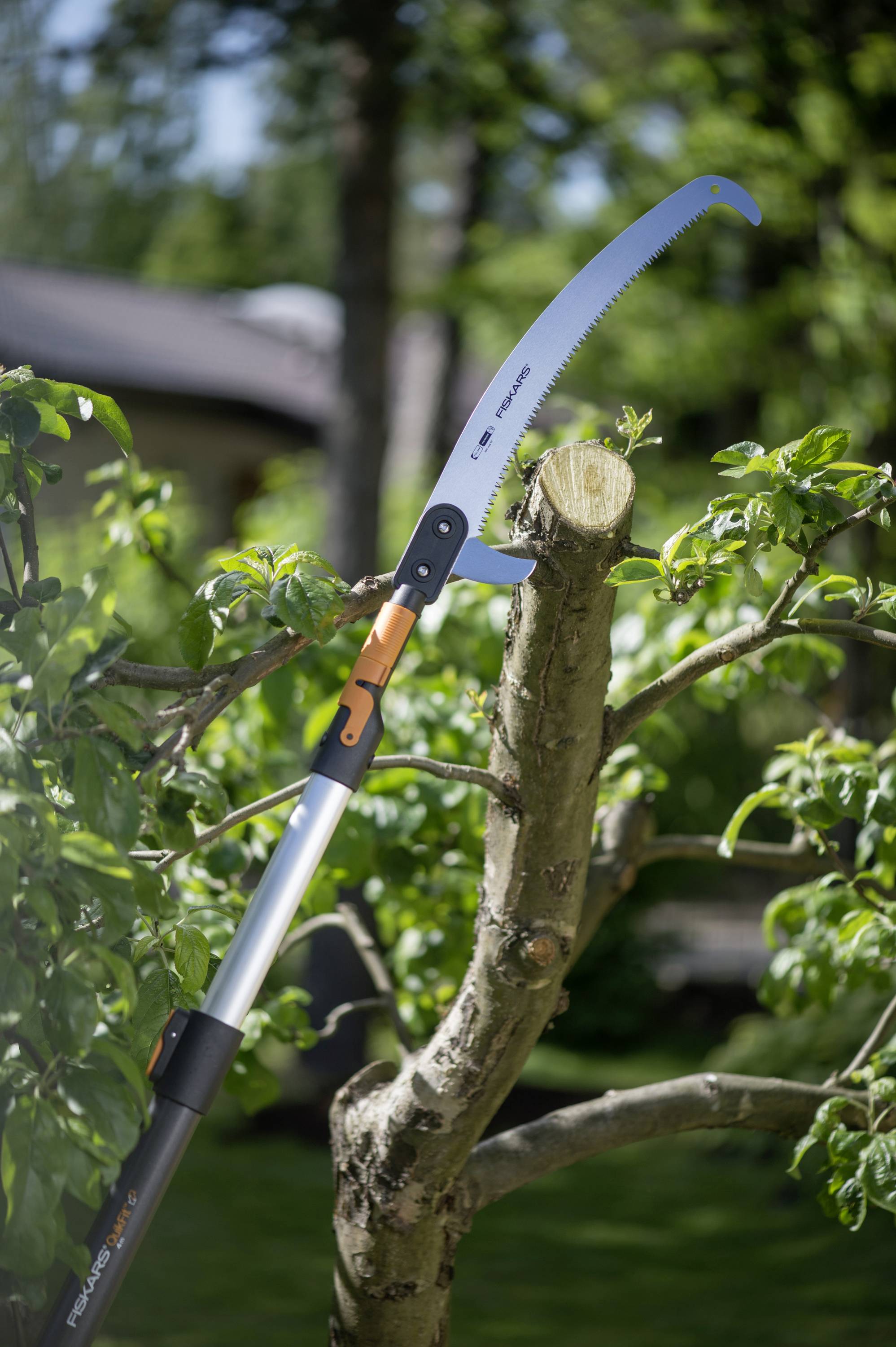 Teleskop-Stiel QuikFit™ L.1400-2400mm FISKARS