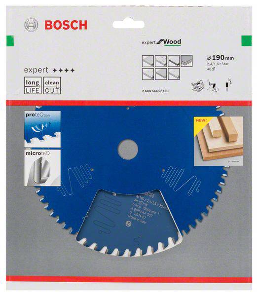 Verpackung einer Bosch Kreissäge mit blauem Sägeblatt, geeignet für Holz. Enthält Logos 'expert for Wood' und Symbole für Langlebigkeit.