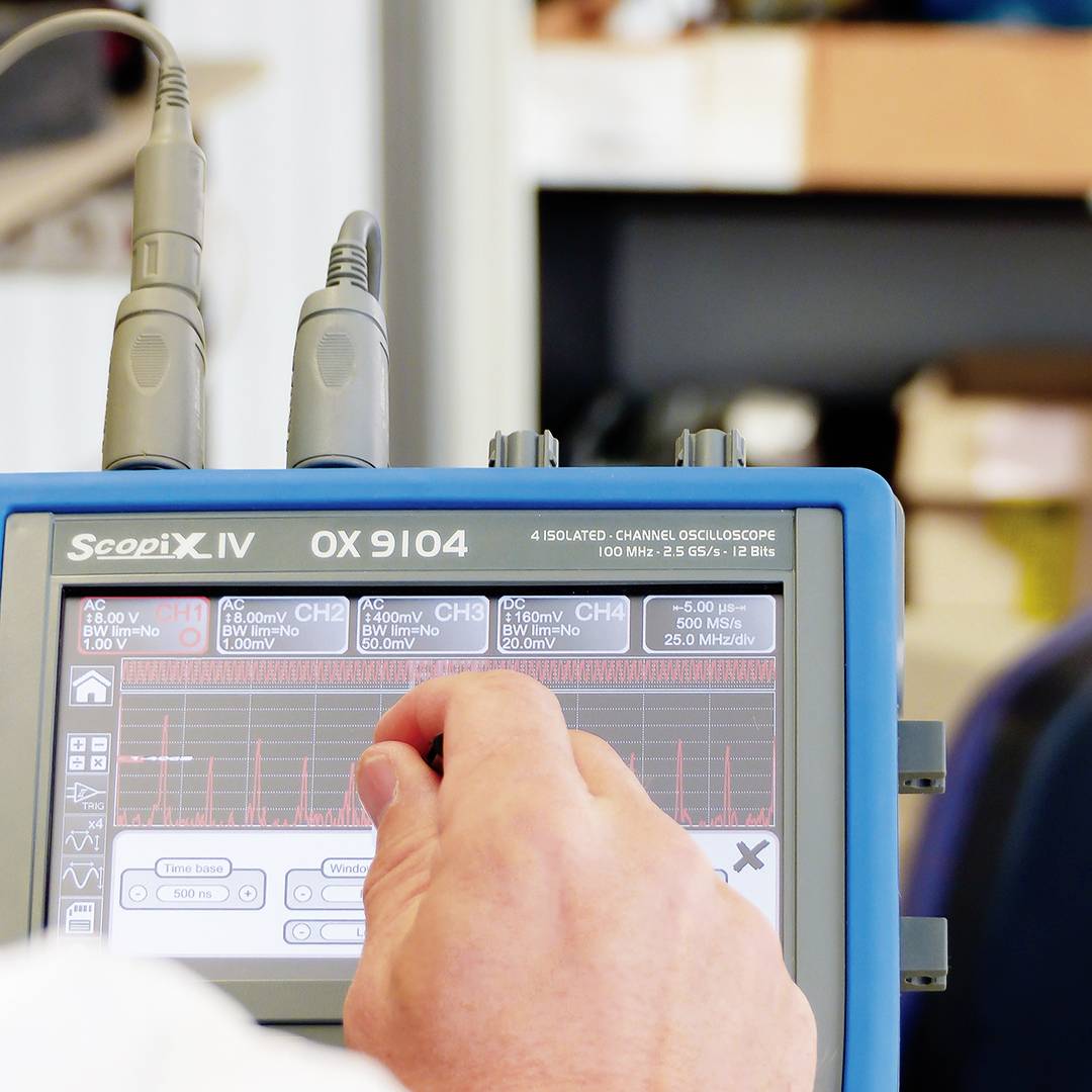 Metrix OX 9102 Digital-Oszilloskop 100MHz 2-Kanal 2.5 GSa/s 100 kpts 12 Bit Digital-Speicher (DSO), Handgerät