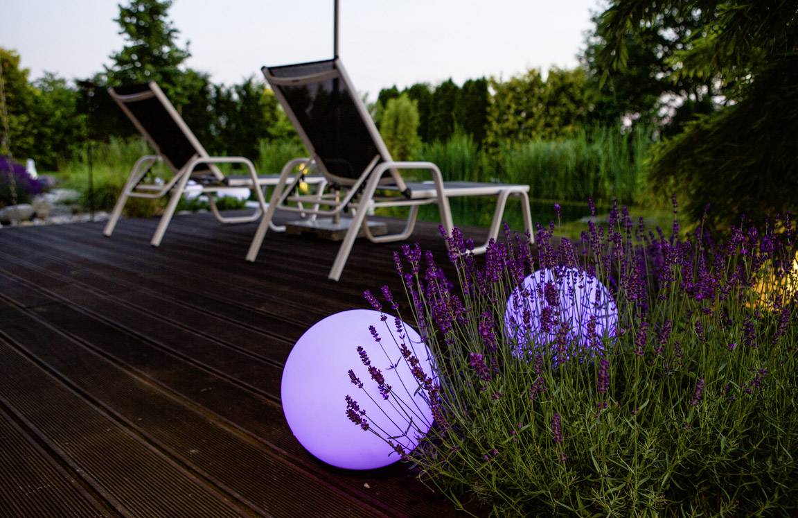 Telefunken Solar-Gartenleuchte Ball Connectivity T90230 Kugel LED 9.6W RGBW Weiß