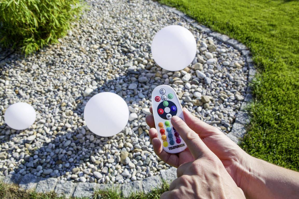 Telefunken Solar-Gartenleuchte Ball Connectivity T90230 Kugel LED 9.6W RGBW Weiß