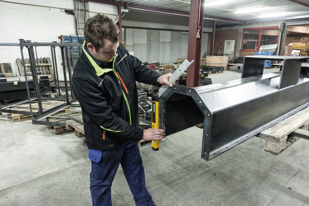 Stabila TECH 700 DA 18903 Digitaler Winkelmesser 450mm